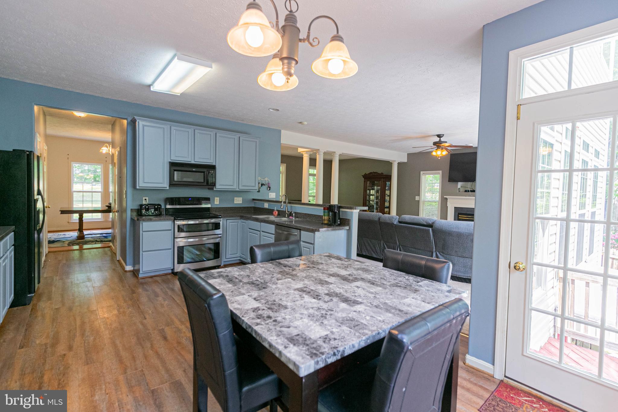 LAKE LAND OR - Residential