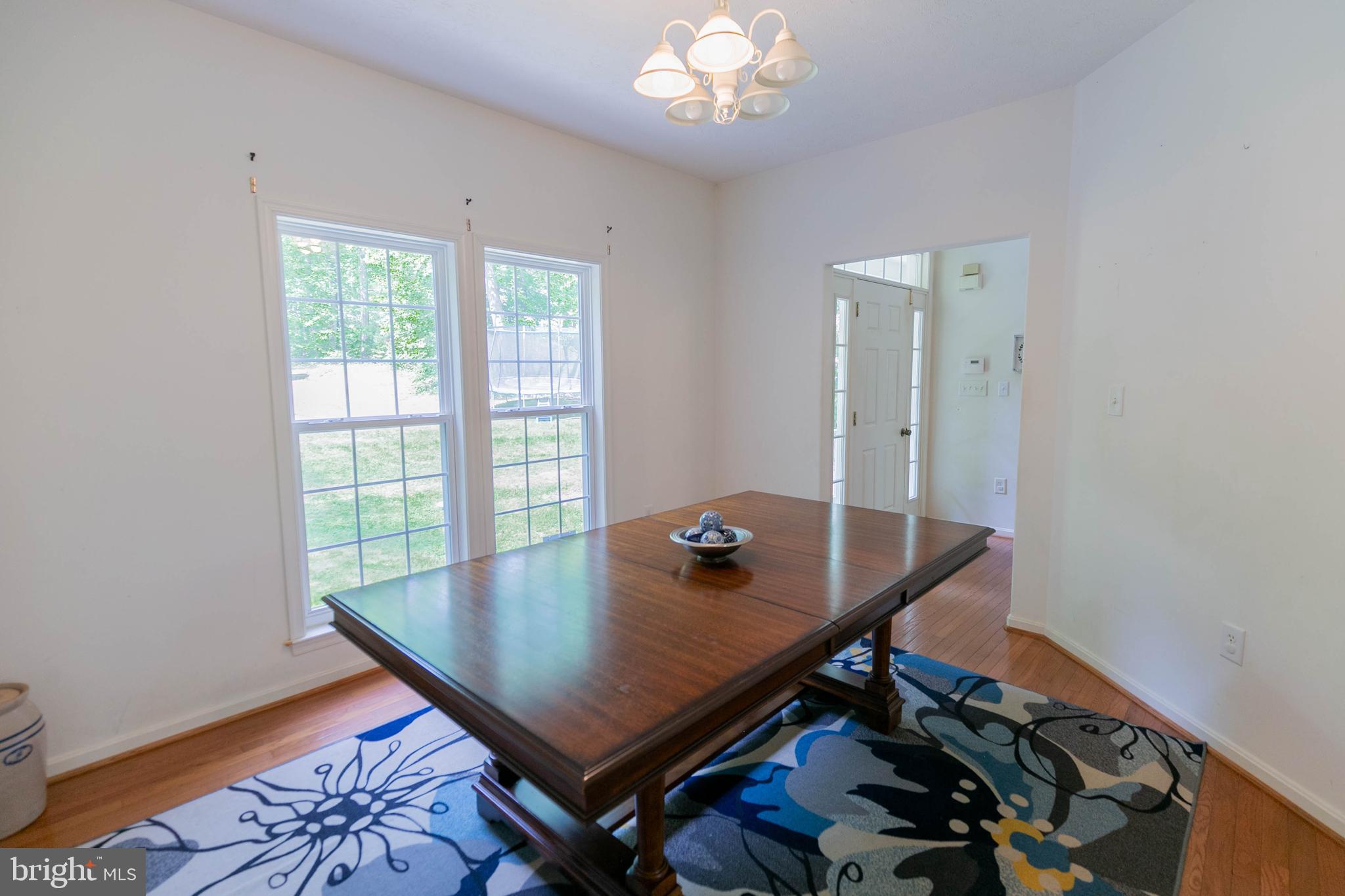 LAKE LAND OR - Residential