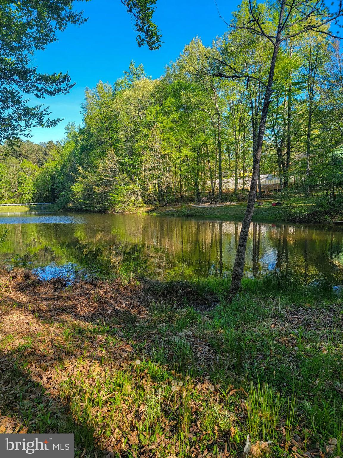 LAKE LAND OR - Residential
