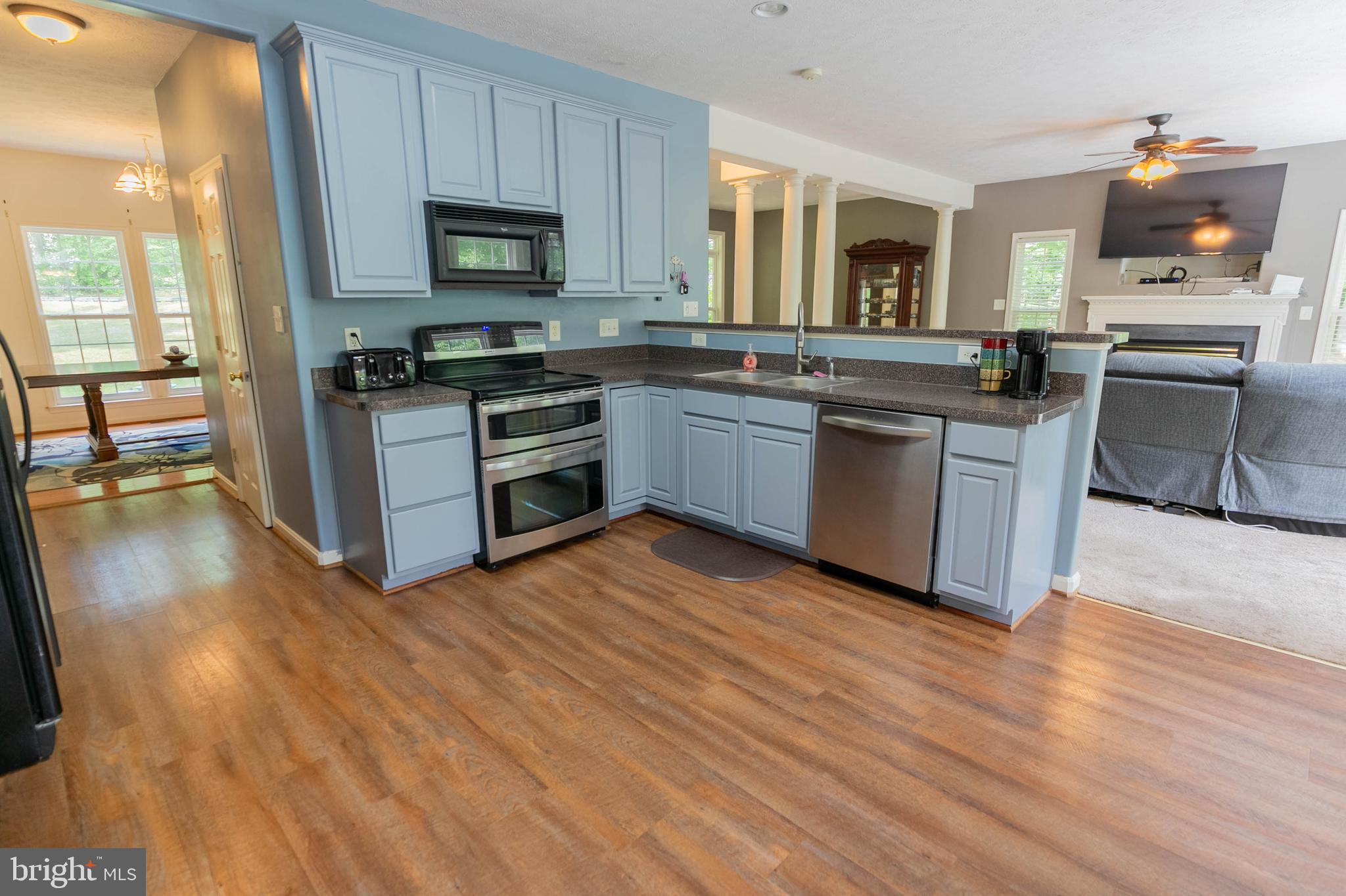 LAKE LAND OR - Residential