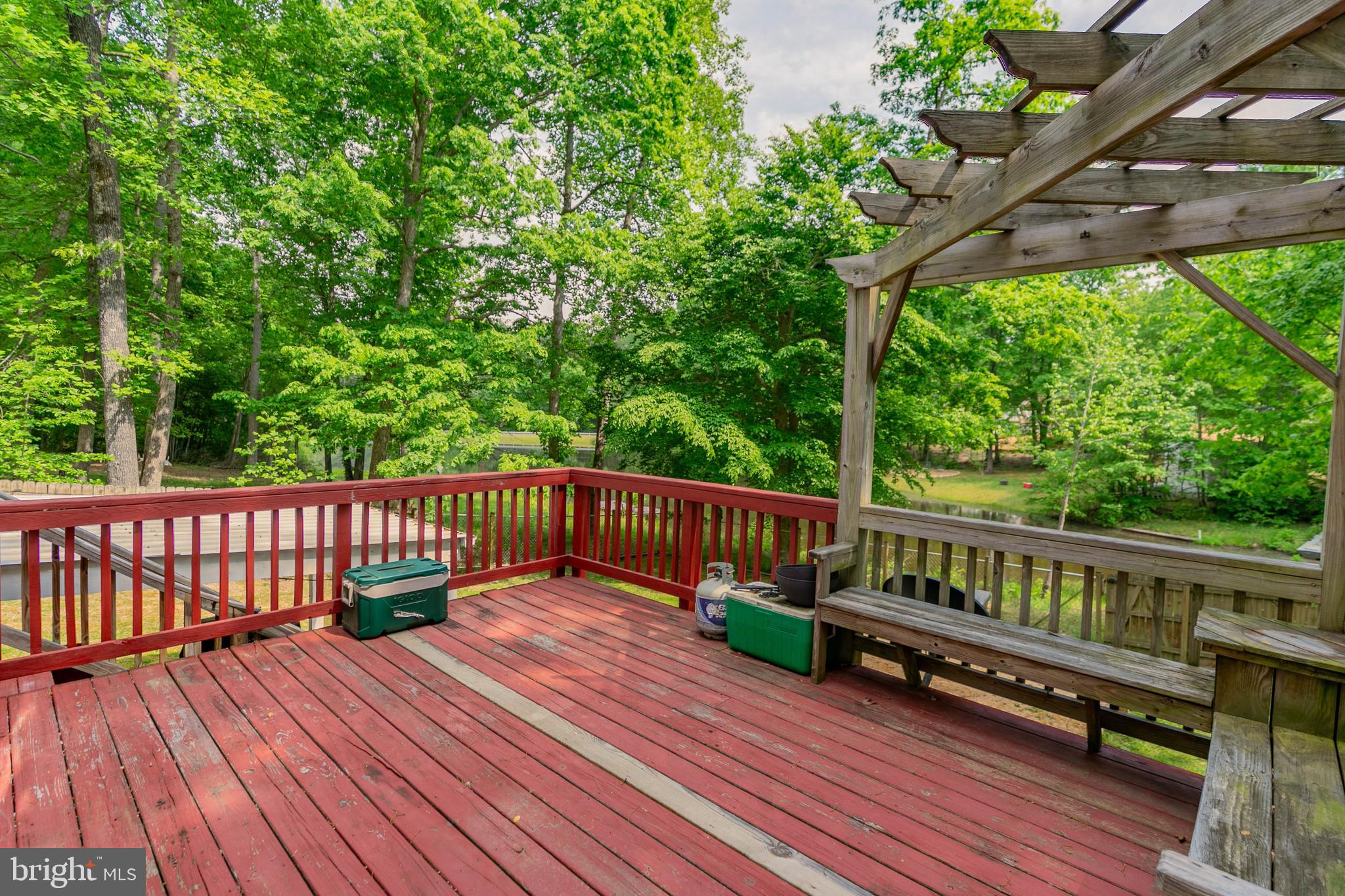 LAKE LAND OR - Residential