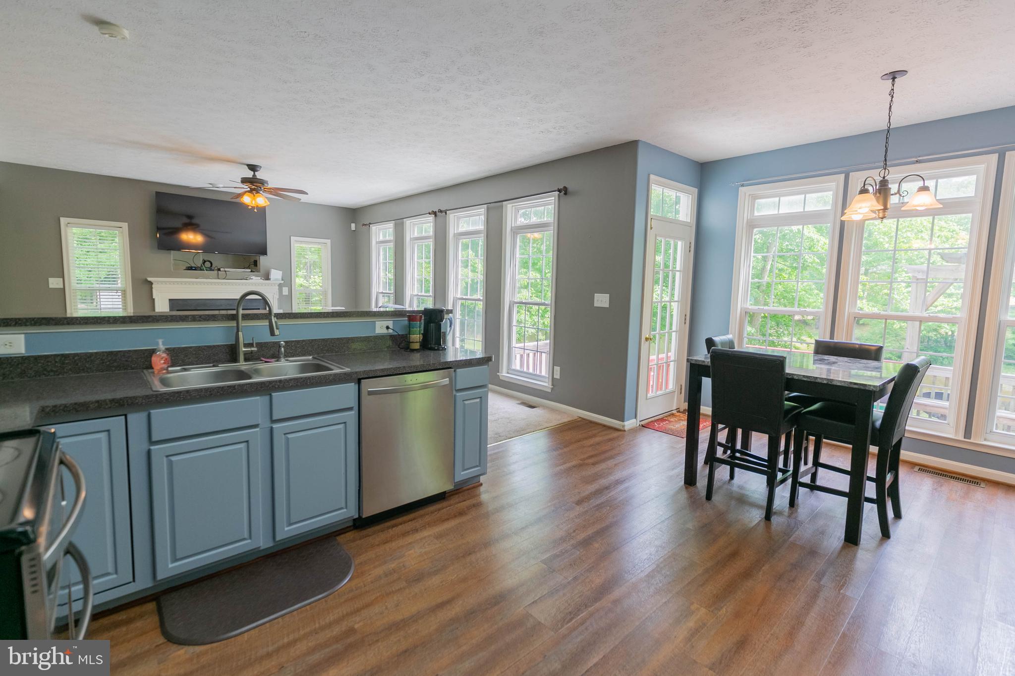 LAKE LAND OR - Residential