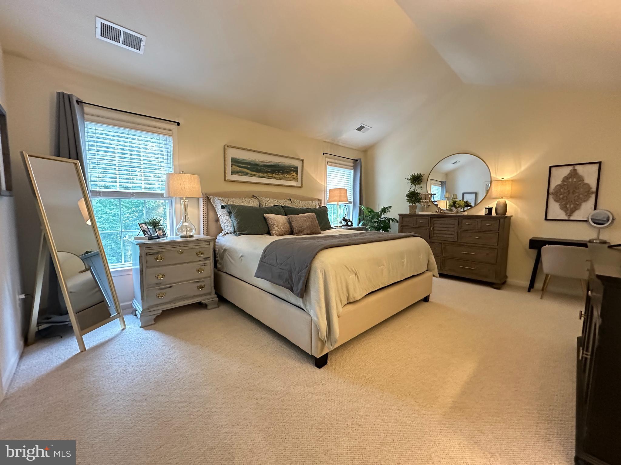 DOMINION VALLEY COUNTRY CLUB - Residential Lease