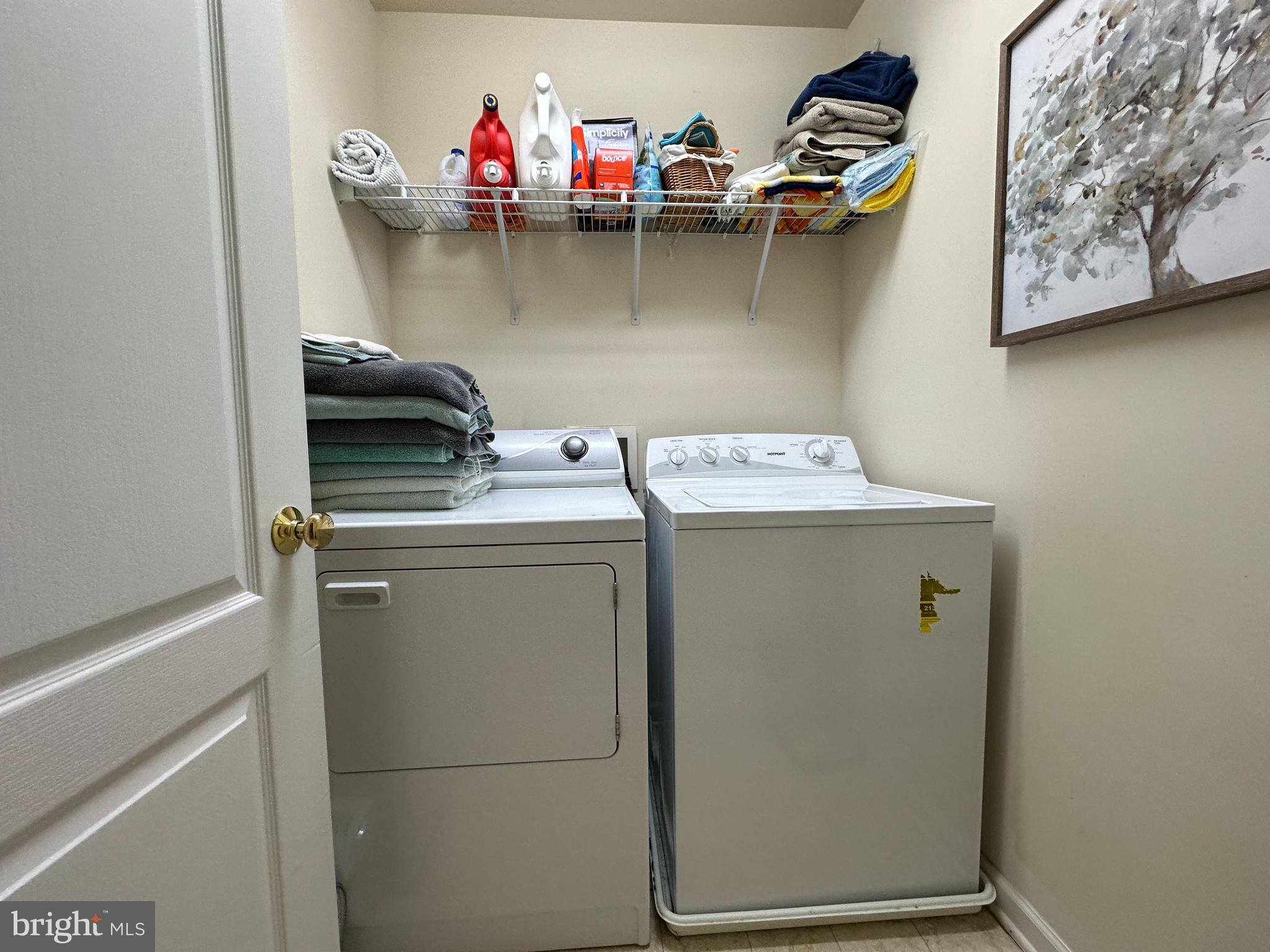 DOMINION VALLEY COUNTRY CLUB - Residential Lease