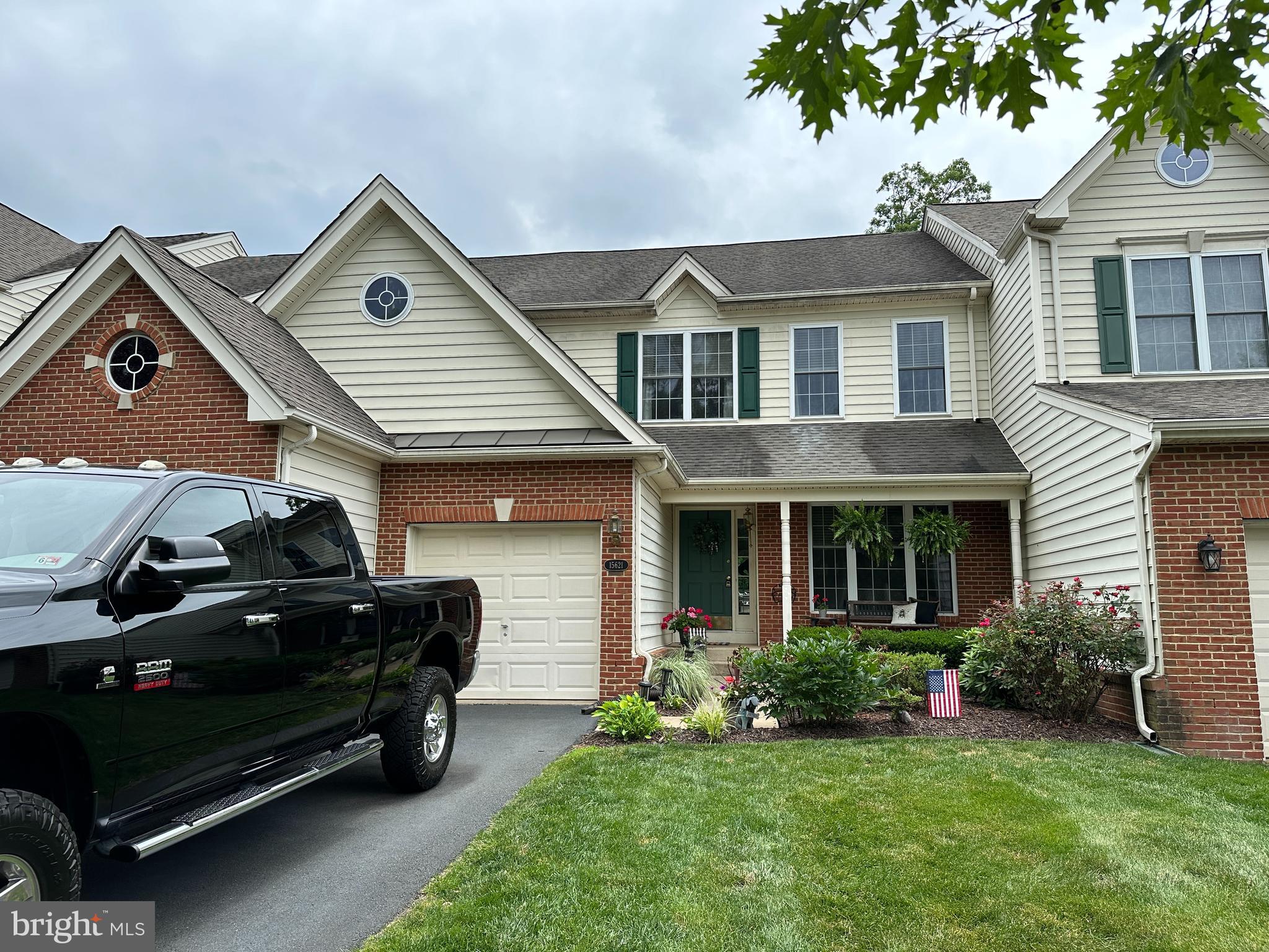 DOMINION VALLEY COUNTRY CLUB - Residential Lease