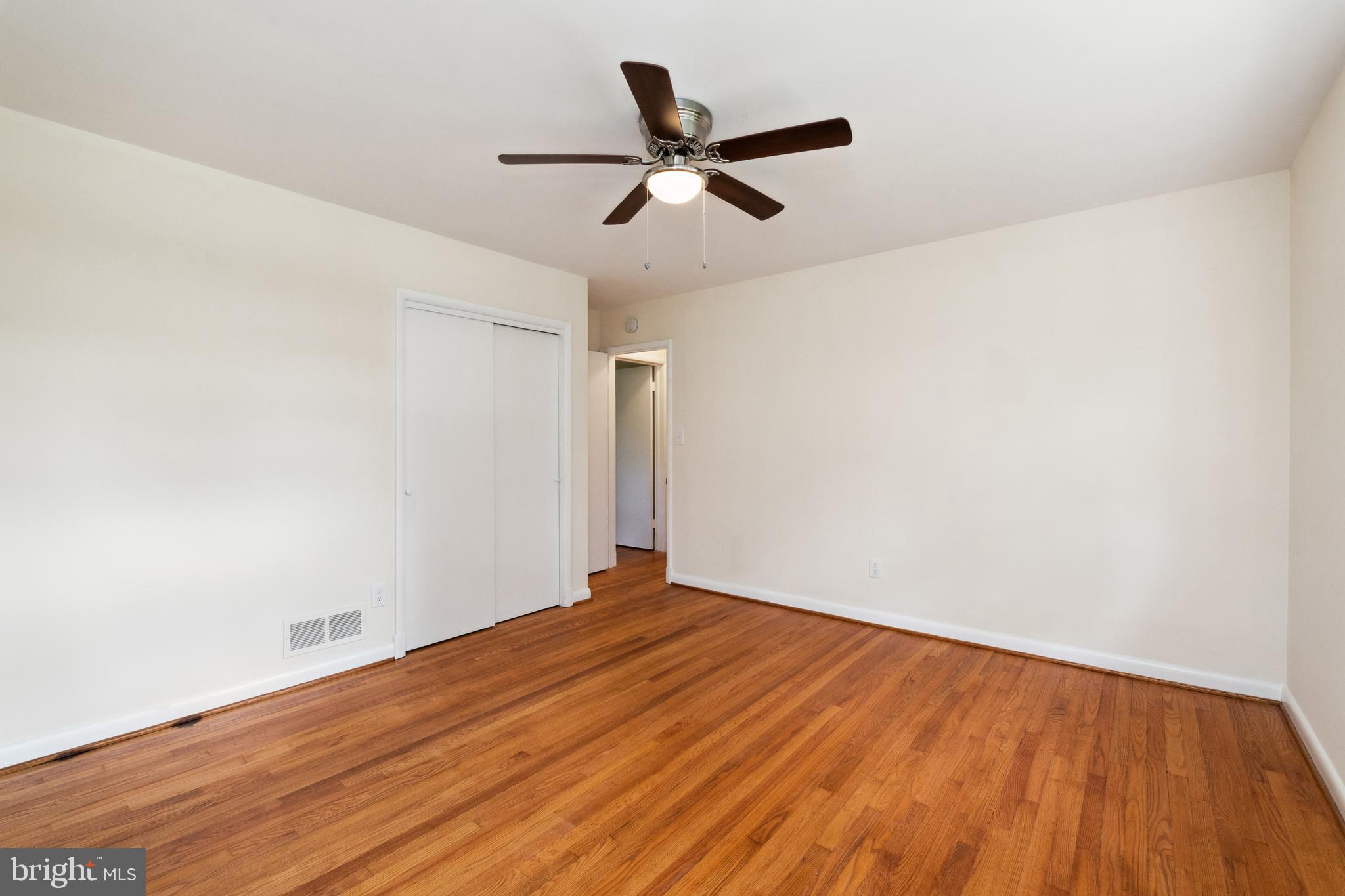 SHETLAND HILLS - Residential