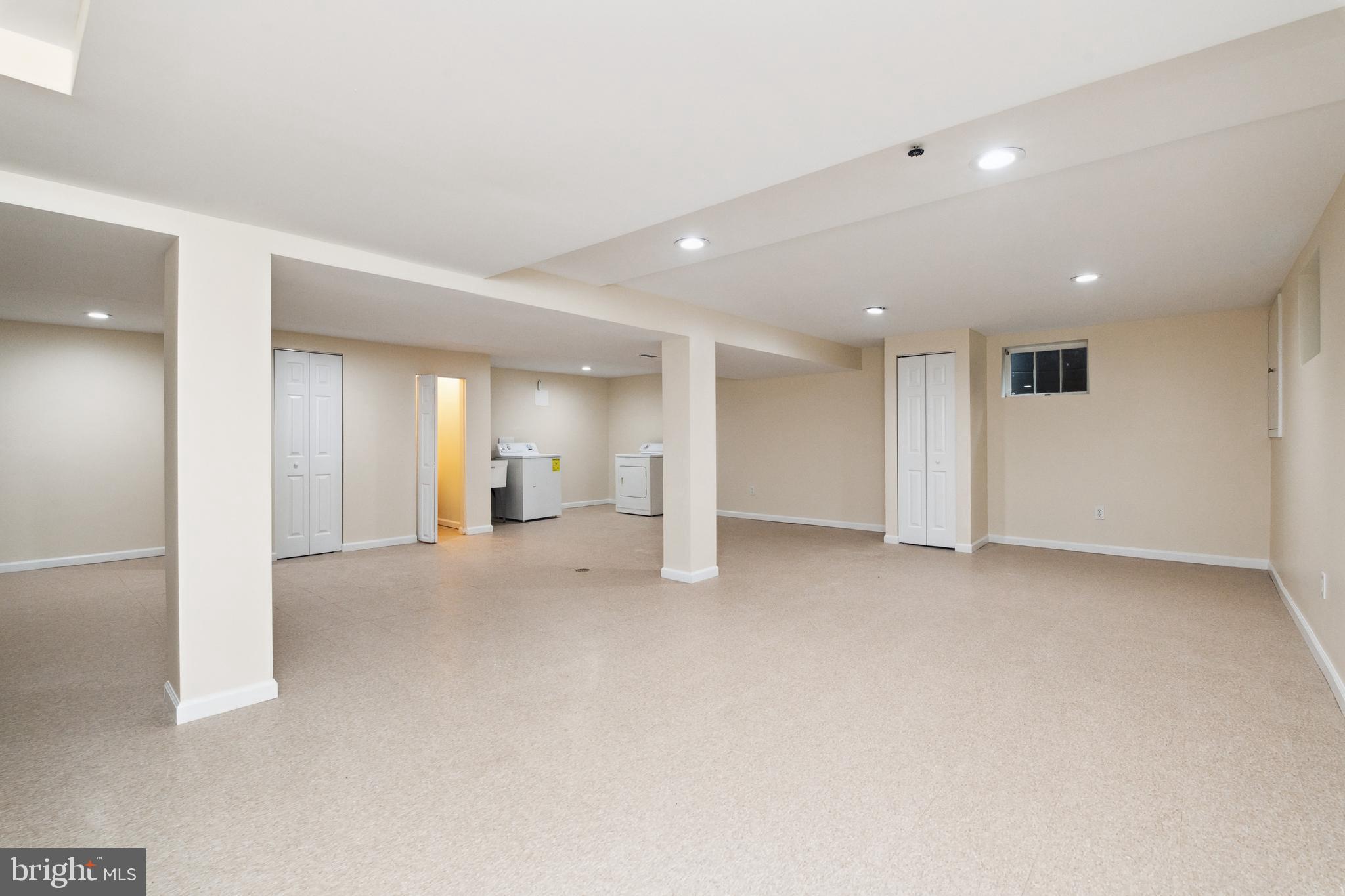 SHETLAND HILLS - Residential