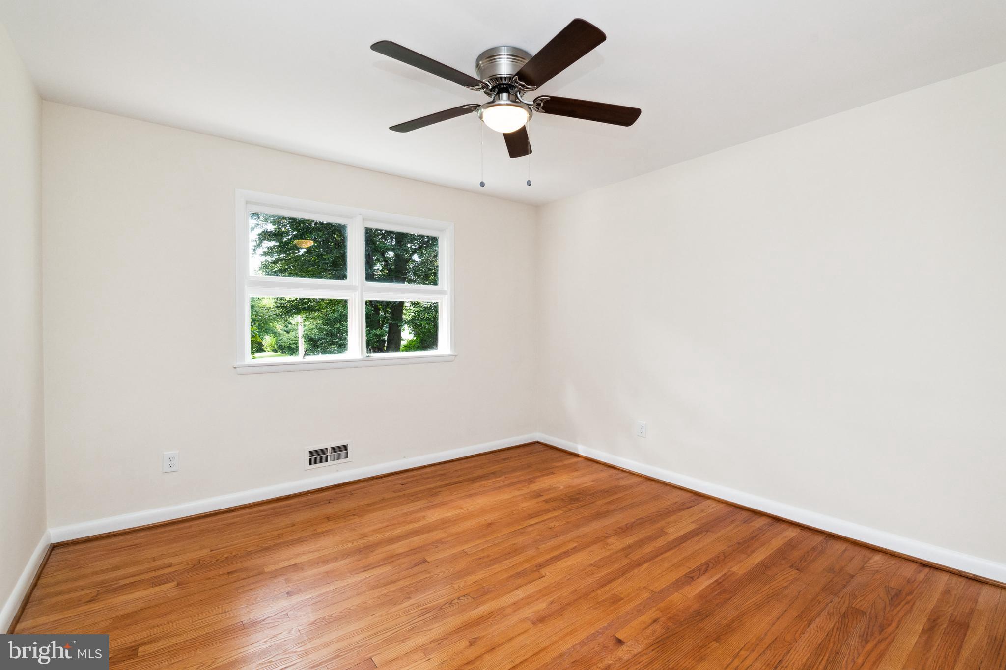 SHETLAND HILLS - Residential