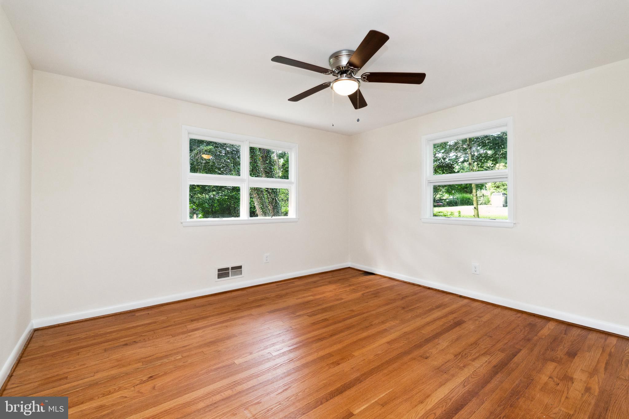 SHETLAND HILLS - Residential