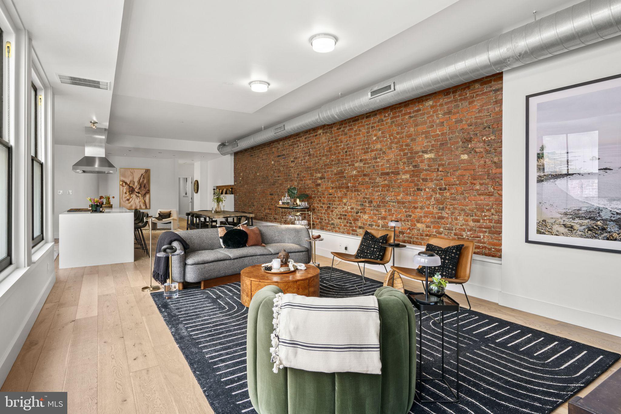 RITTENHOUSE SQUARE - Residential