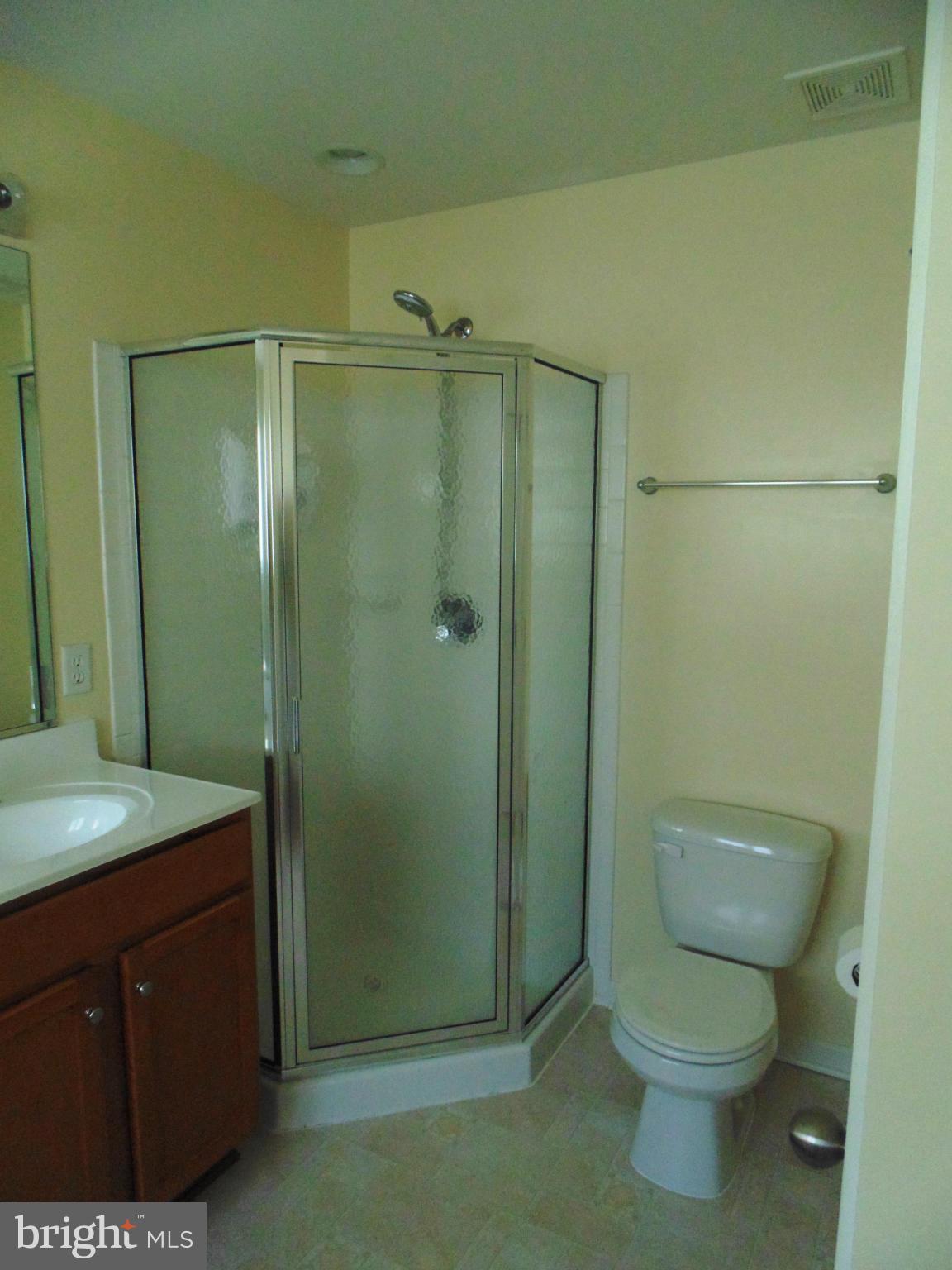 PLEASANT VIEW - Residential Lease