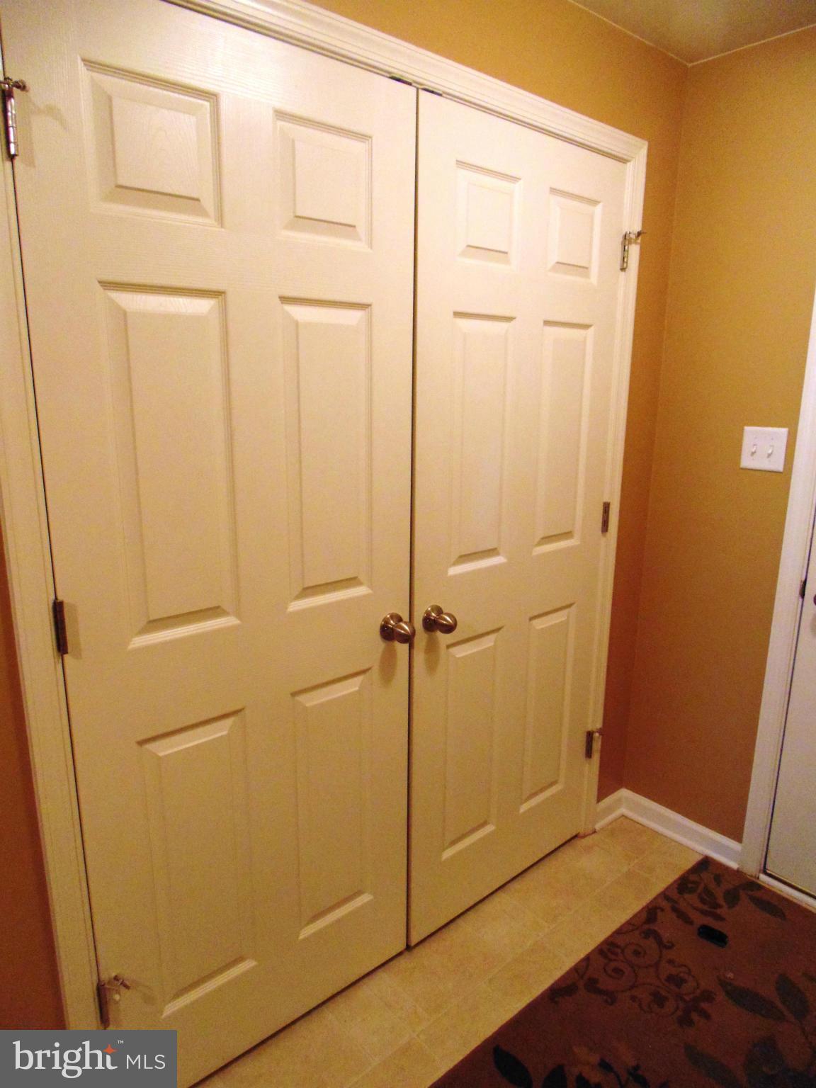 PLEASANT VIEW - Residential Lease