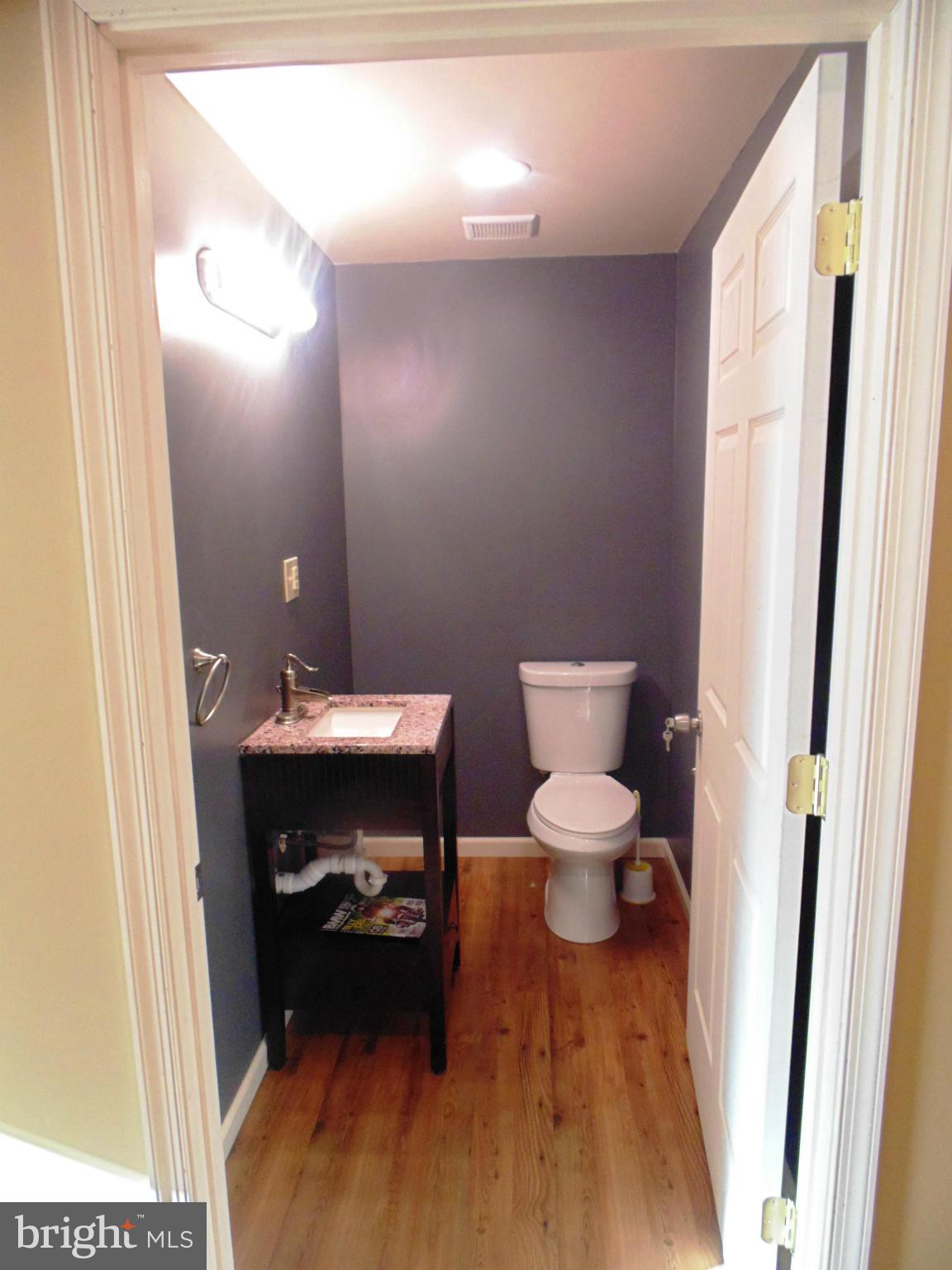 PLEASANT VIEW - Residential Lease