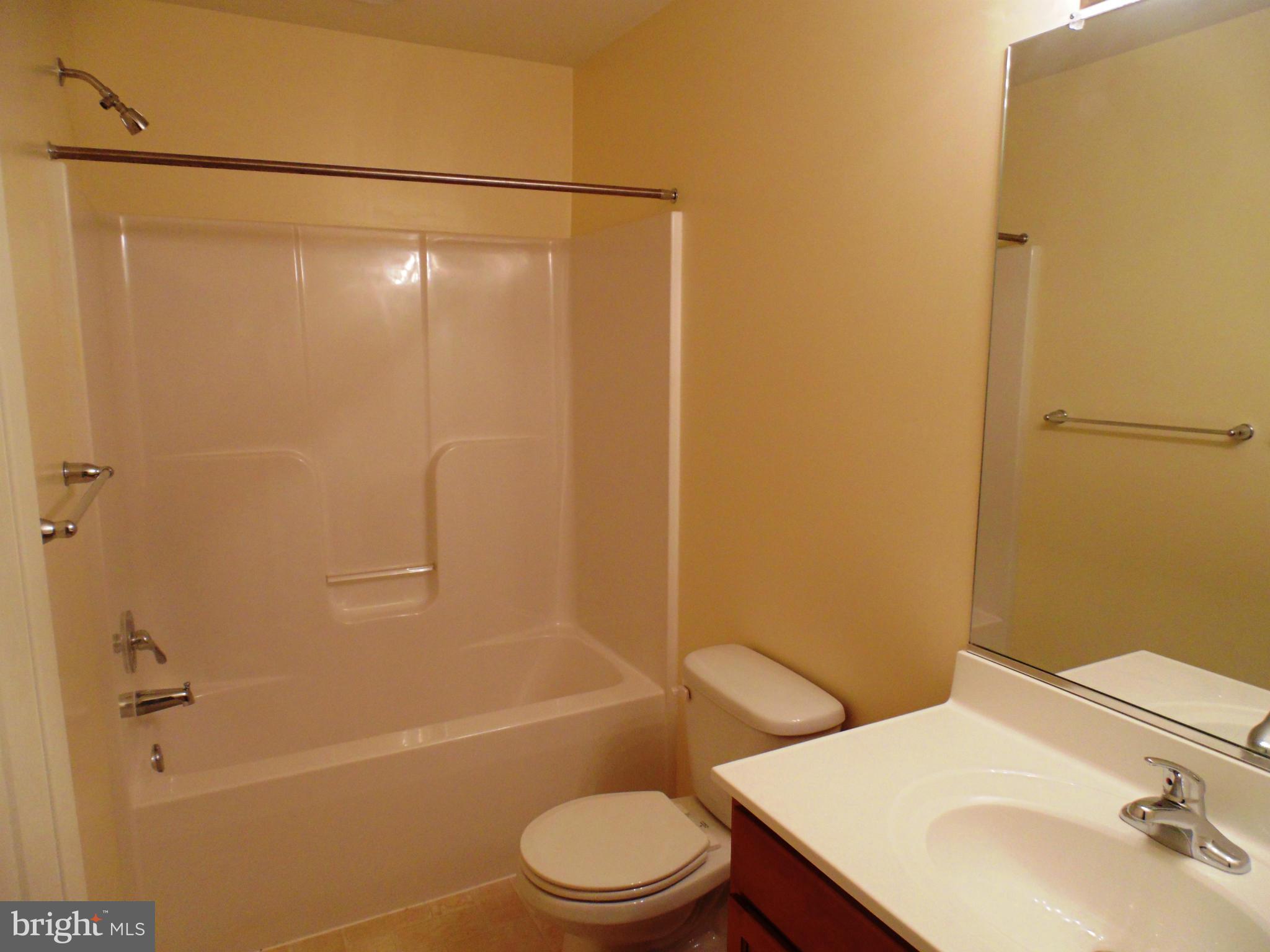 PLEASANT VIEW - Residential Lease