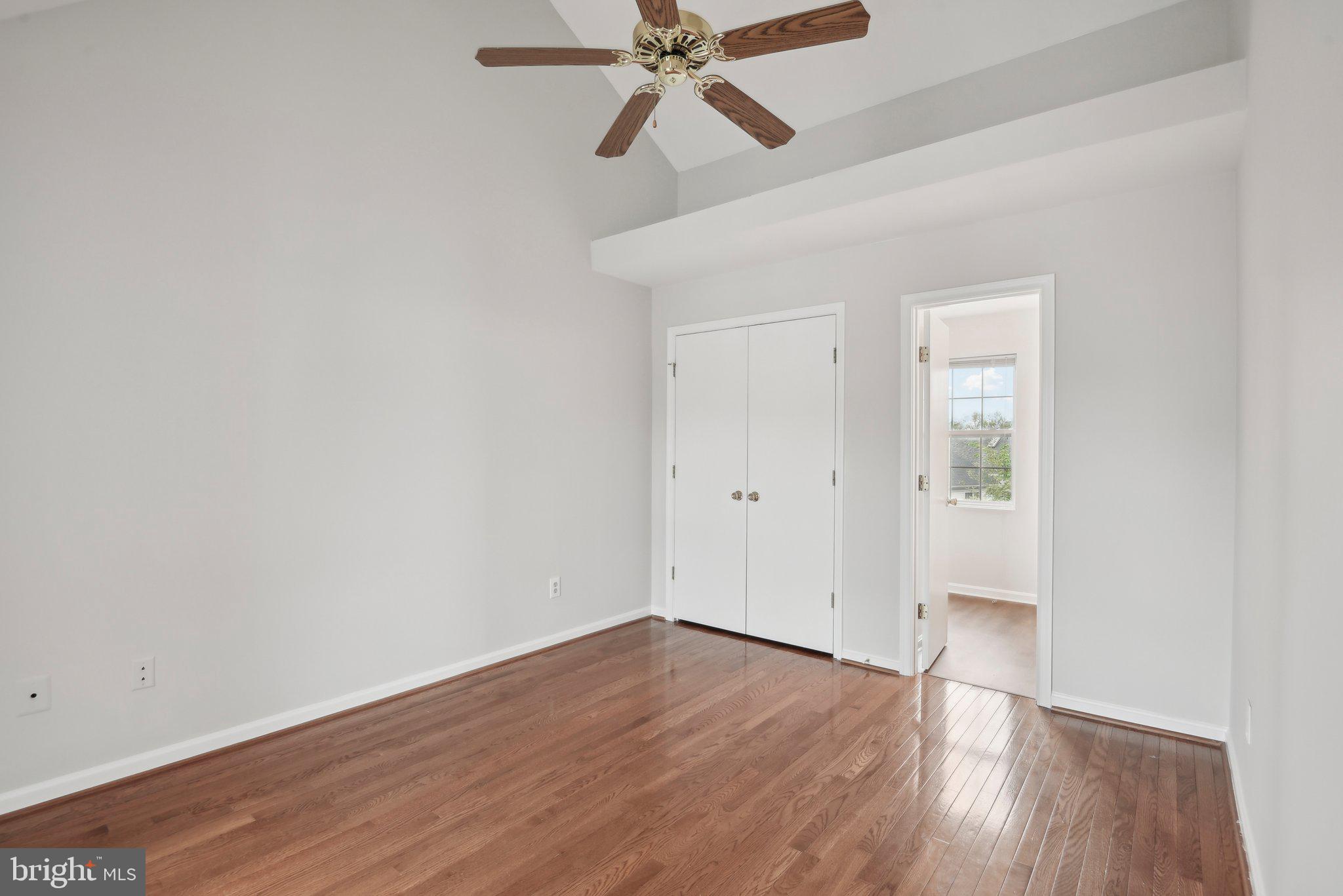 CENTER RIDGE - Residential