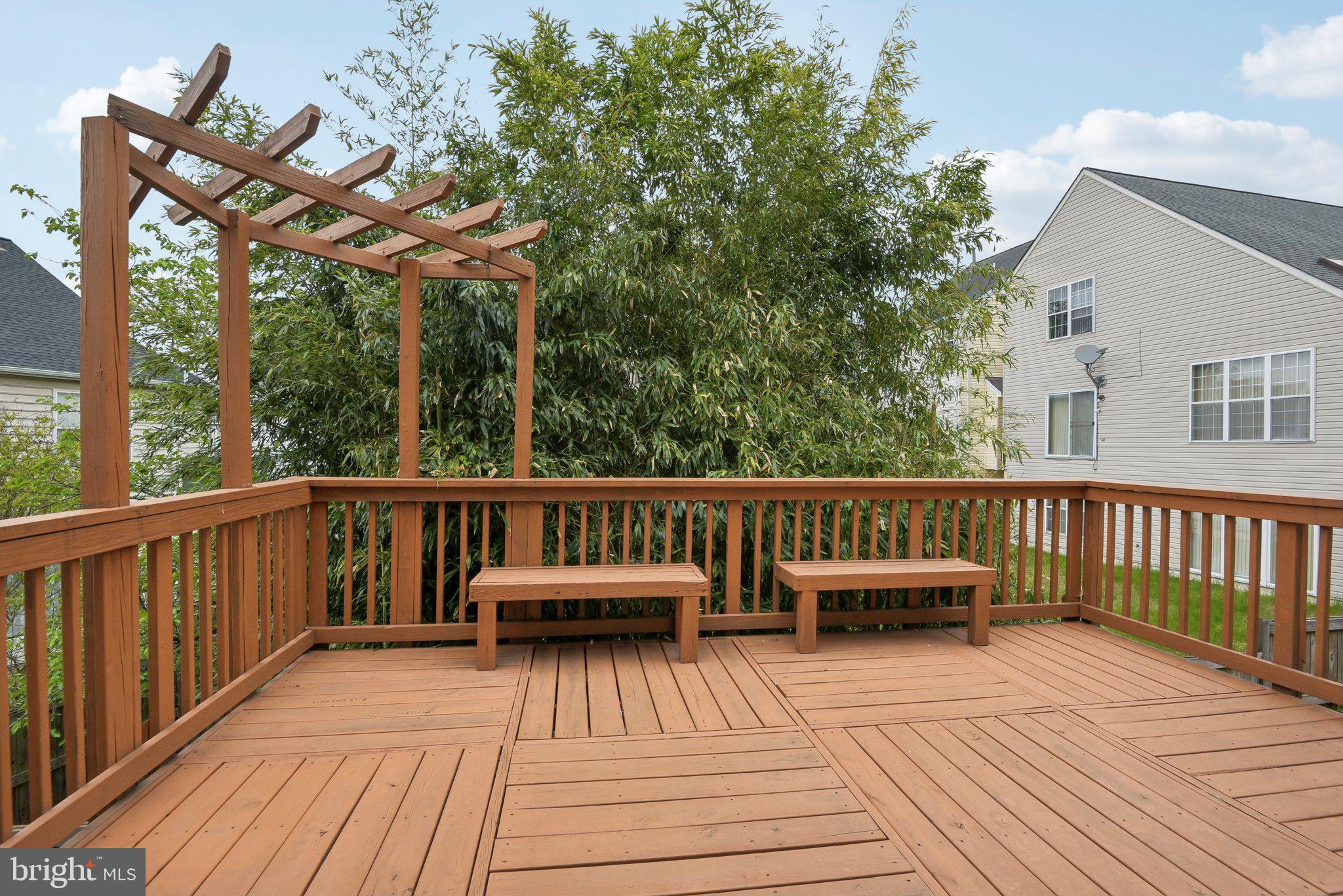 CENTER RIDGE - Residential