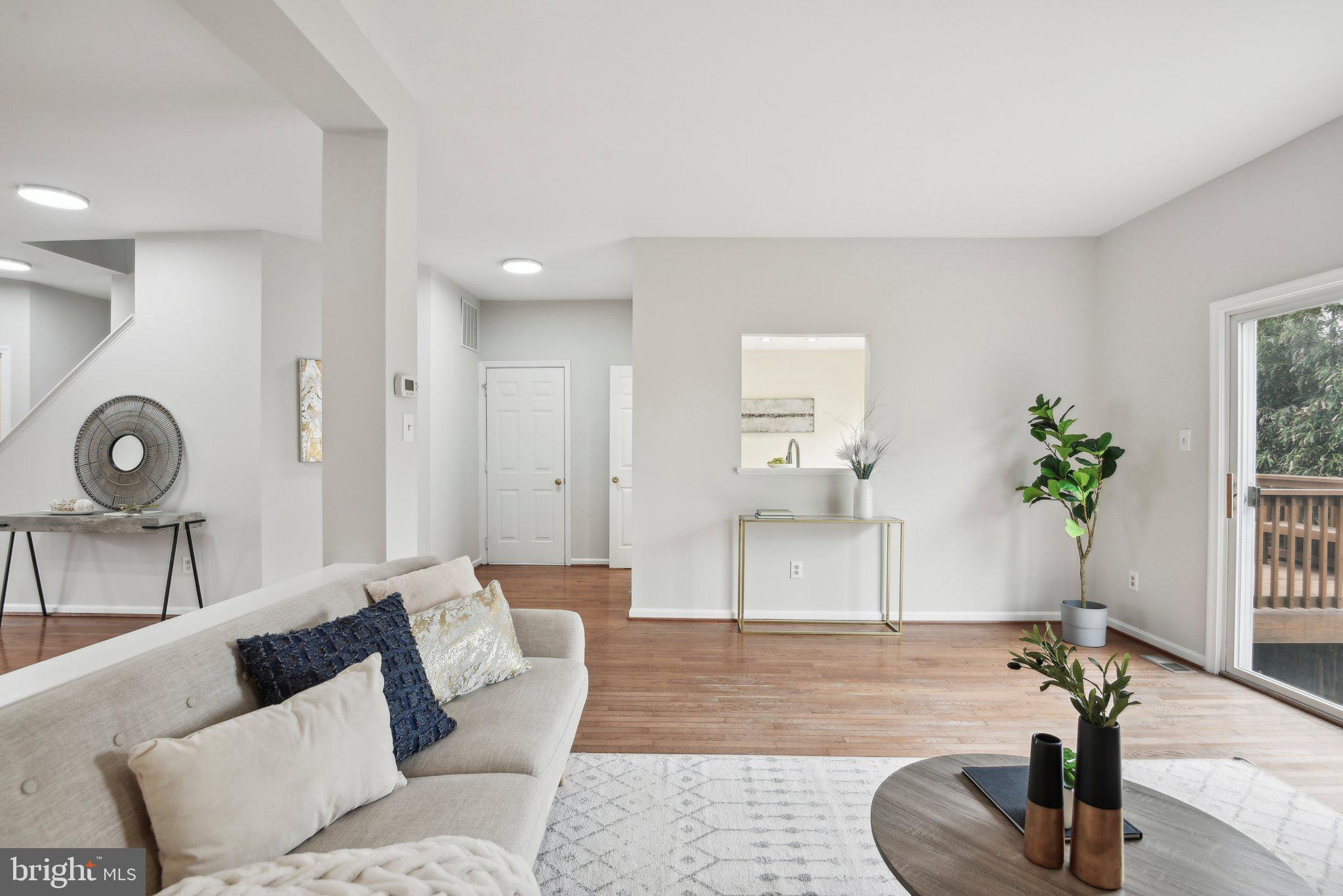 CENTER RIDGE - Residential