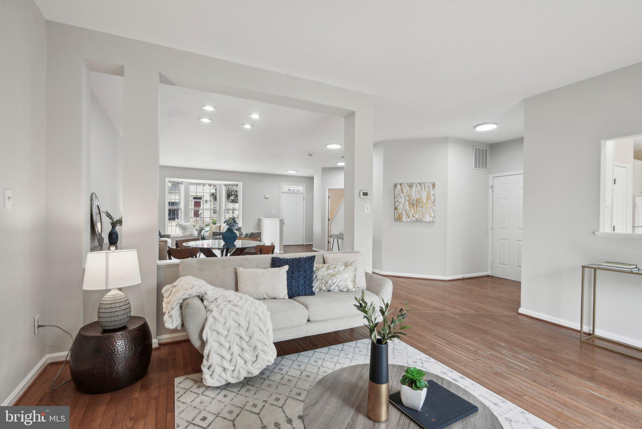 CENTER RIDGE - Residential