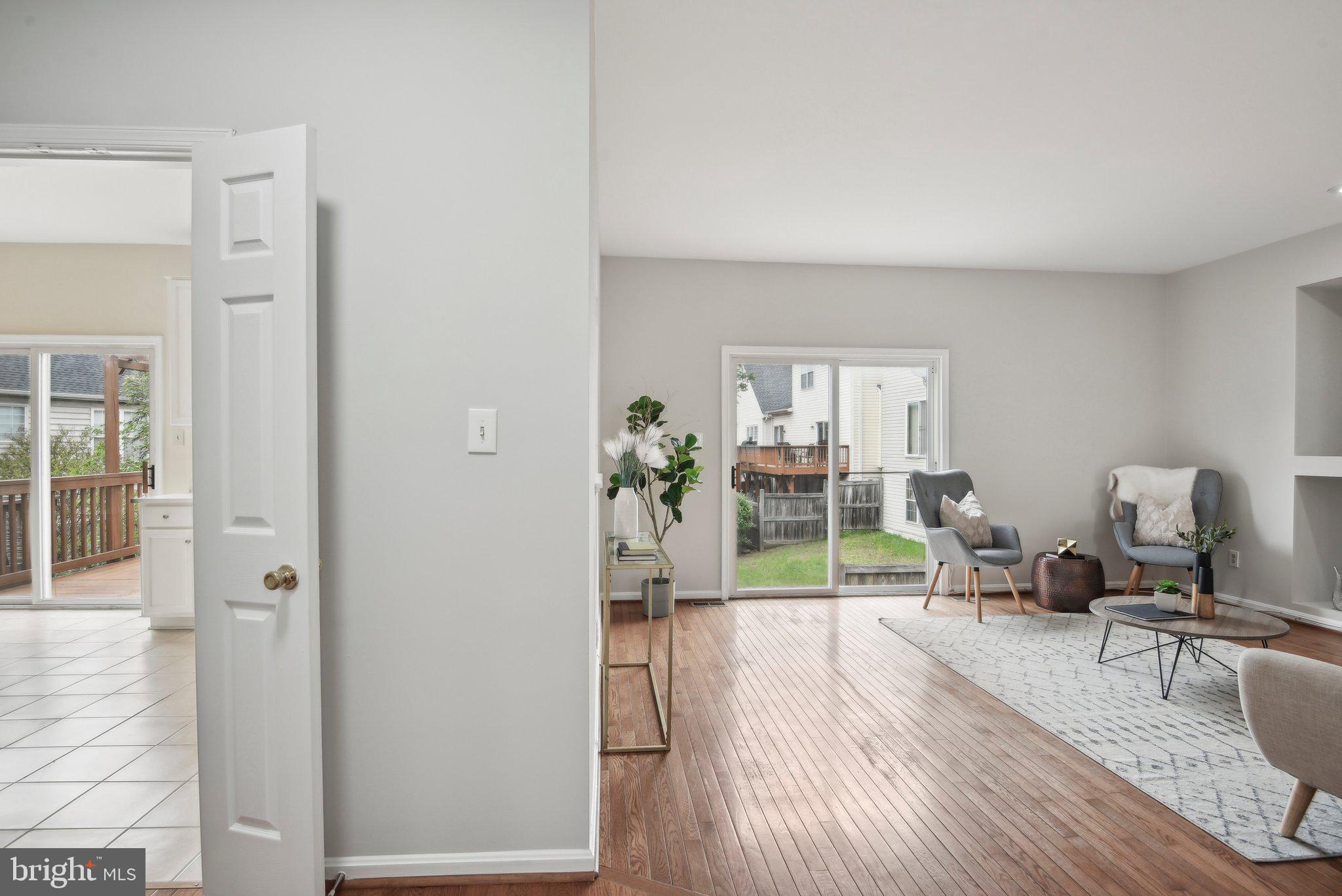 CENTER RIDGE - Residential