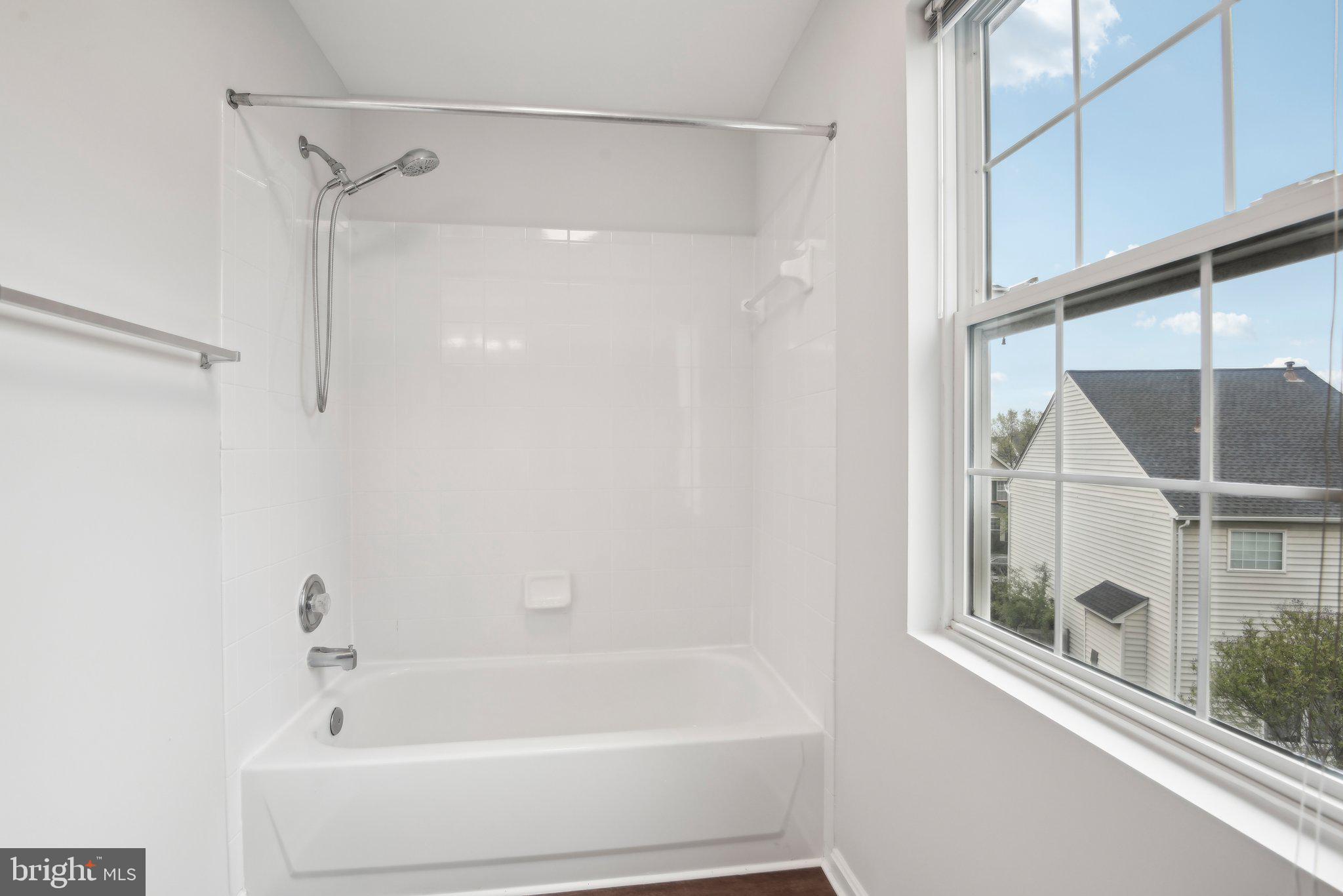 CENTER RIDGE - Residential