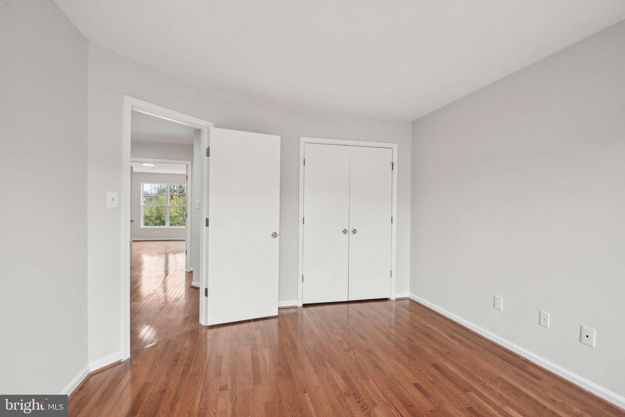 CENTER RIDGE - Residential