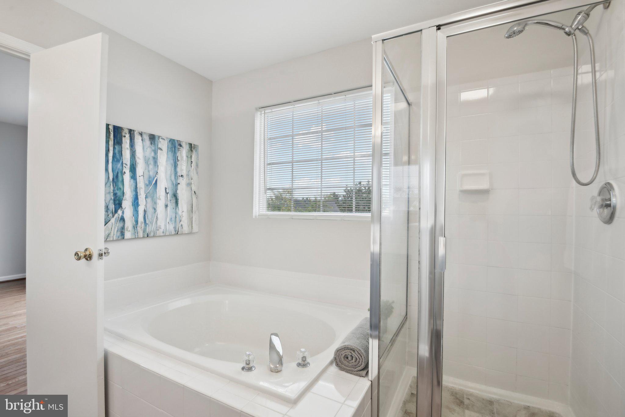 CENTER RIDGE - Residential