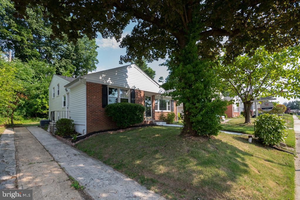 LYNNE ACRES - Residential