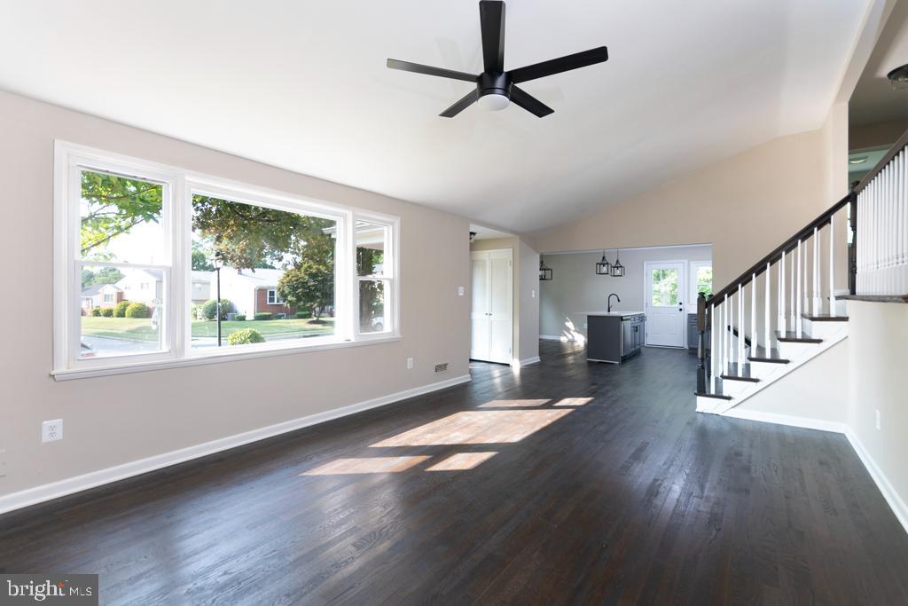 LYNNE ACRES - Residential