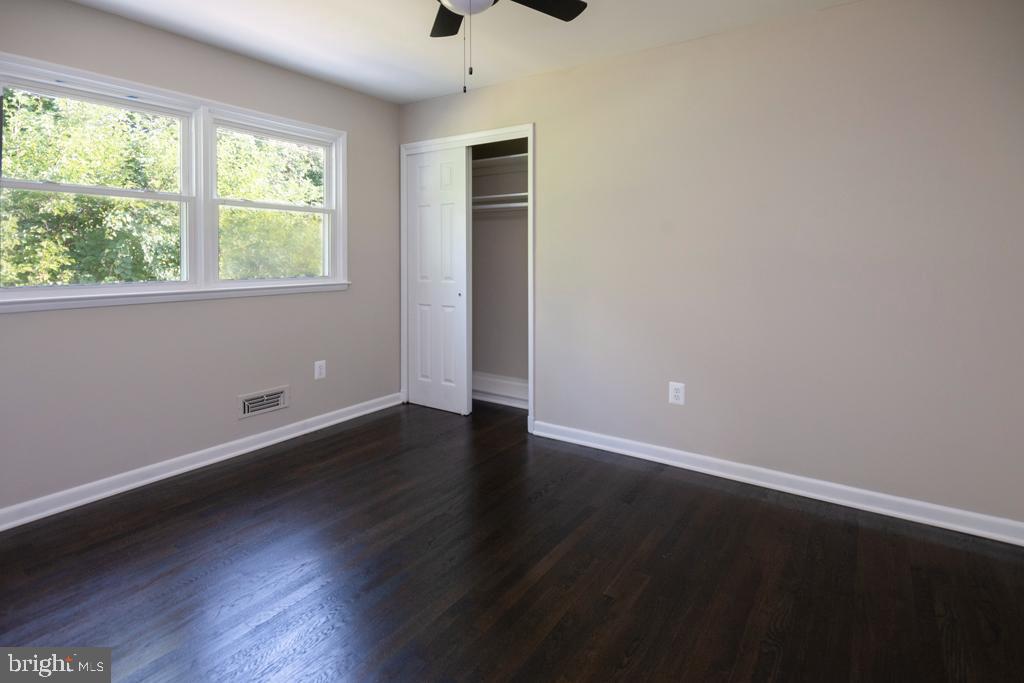 LYNNE ACRES - Residential