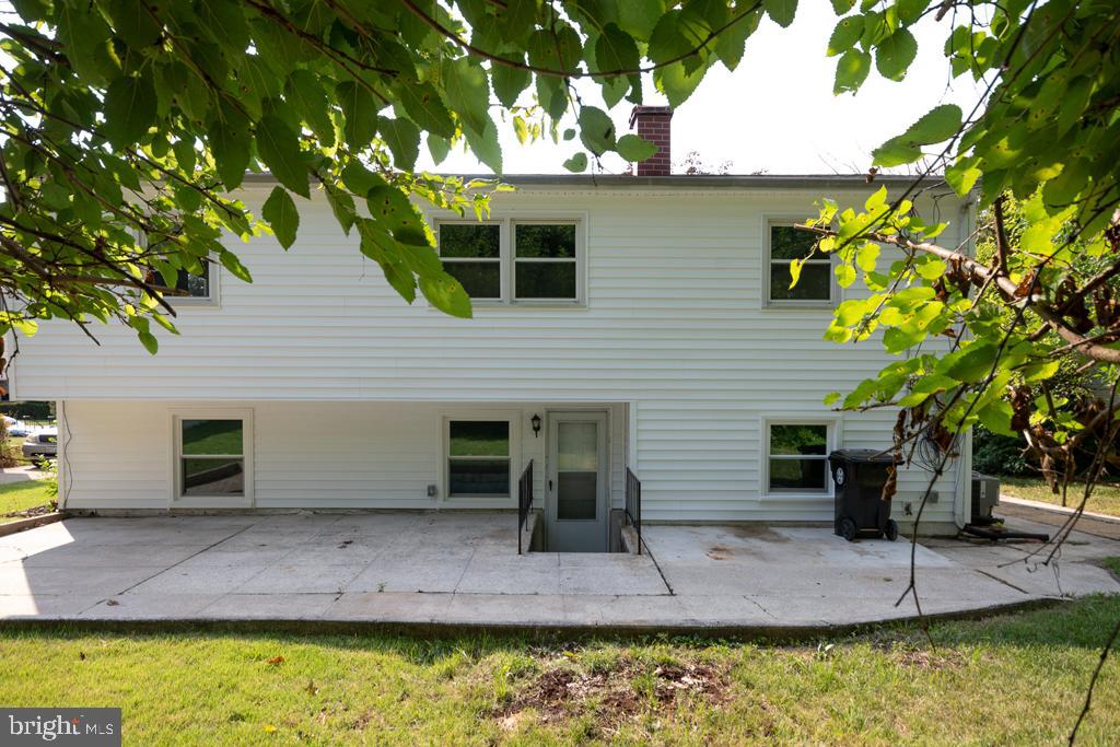 LYNNE ACRES - Residential