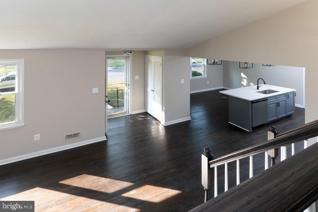 LYNNE ACRES - Residential