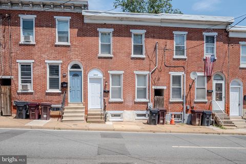 Photo of 1117 W 2nd Street, WILMINGTON, DE 19805 (MLS # DENC2087056)