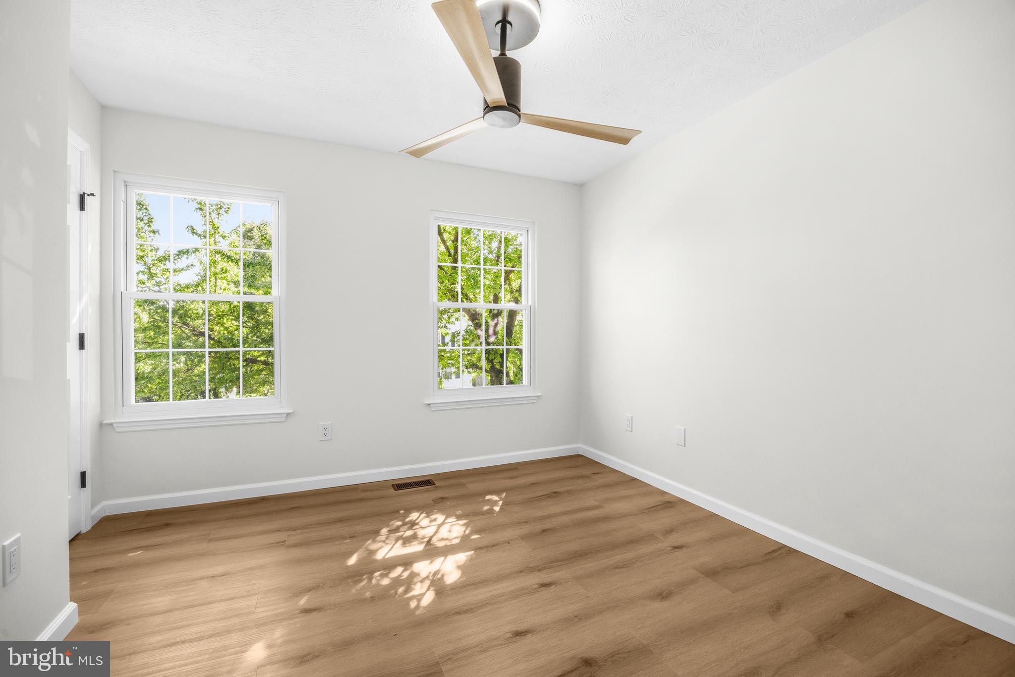 GOLF VIEW - Residential