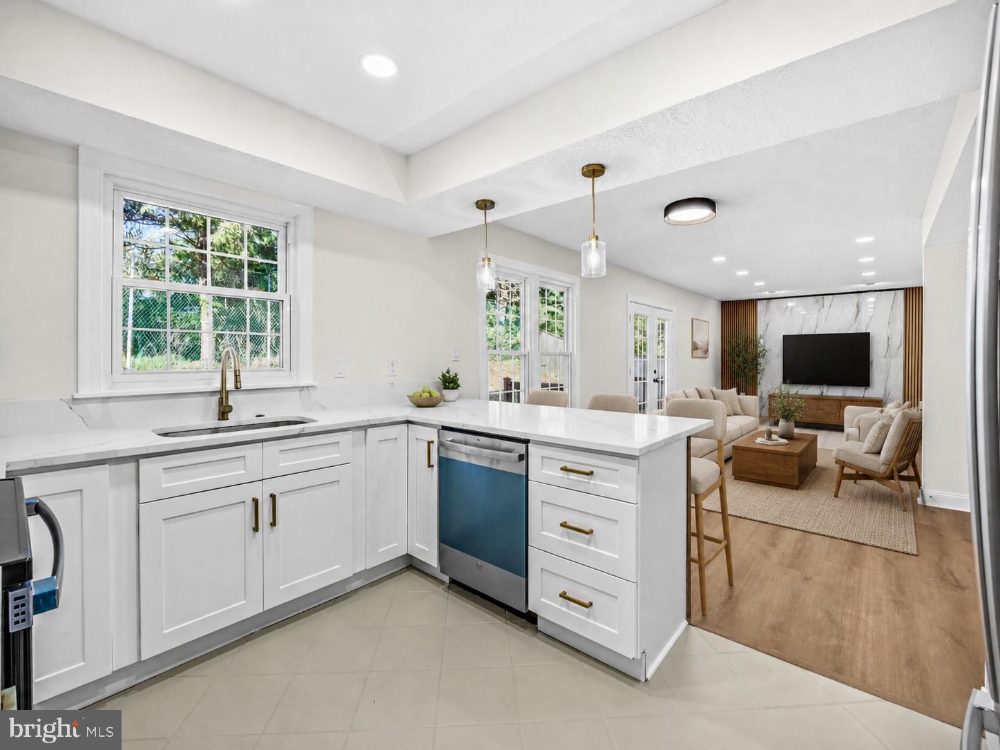 GOLF VIEW - Residential