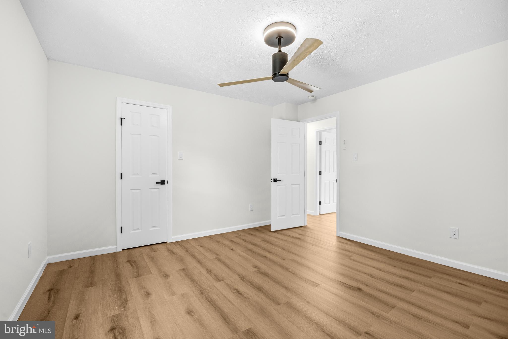 GOLF VIEW - Residential