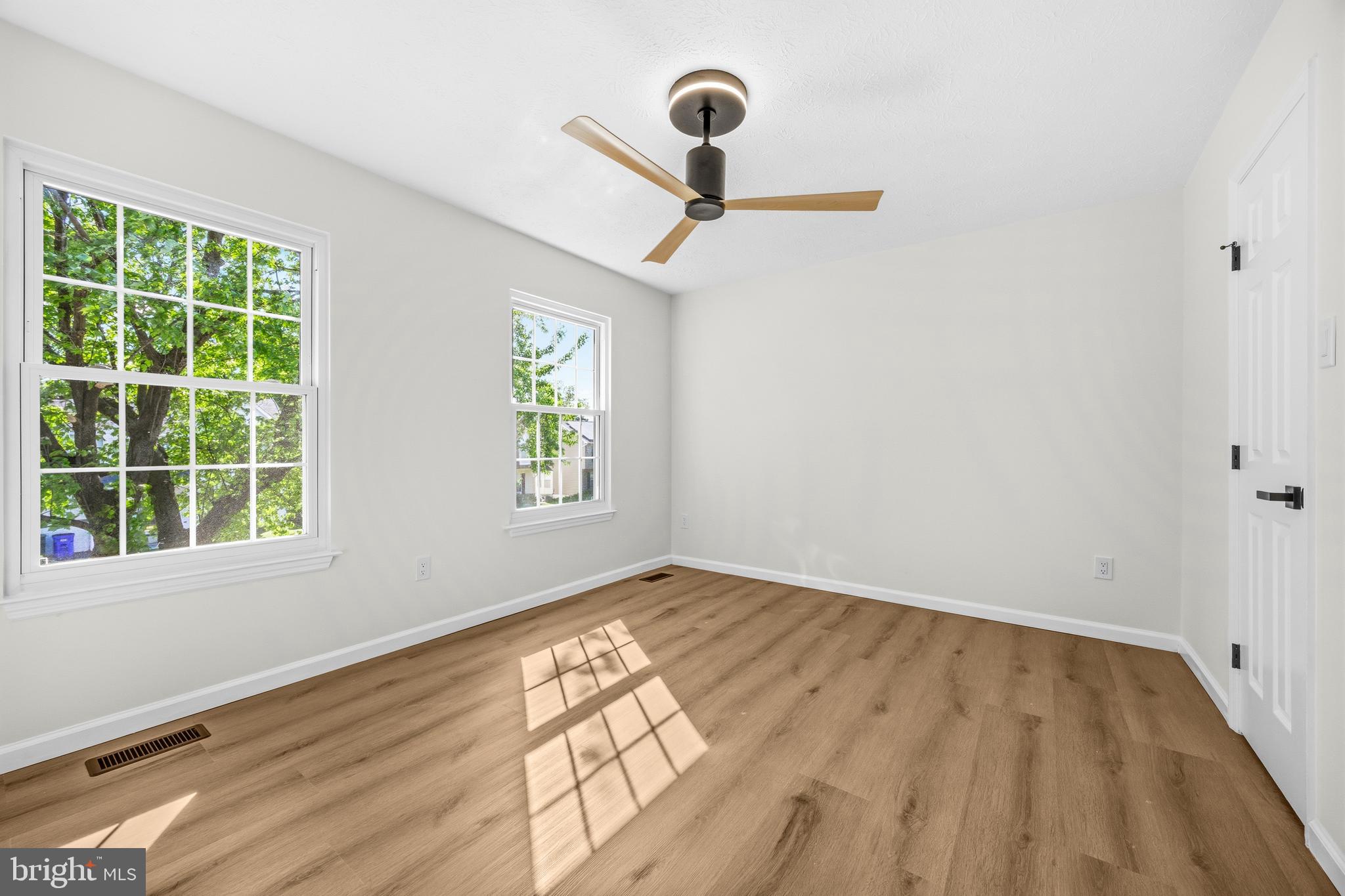GOLF VIEW - Residential