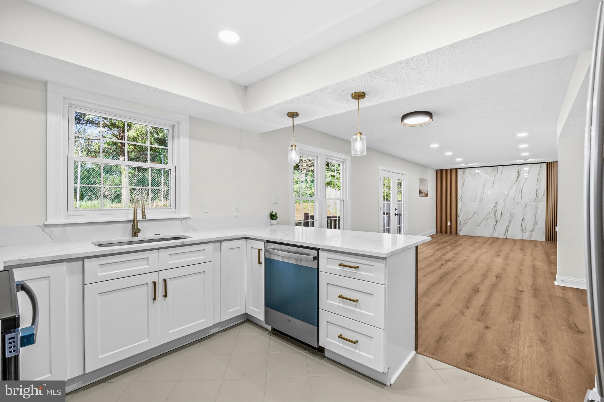 GOLF VIEW - Residential