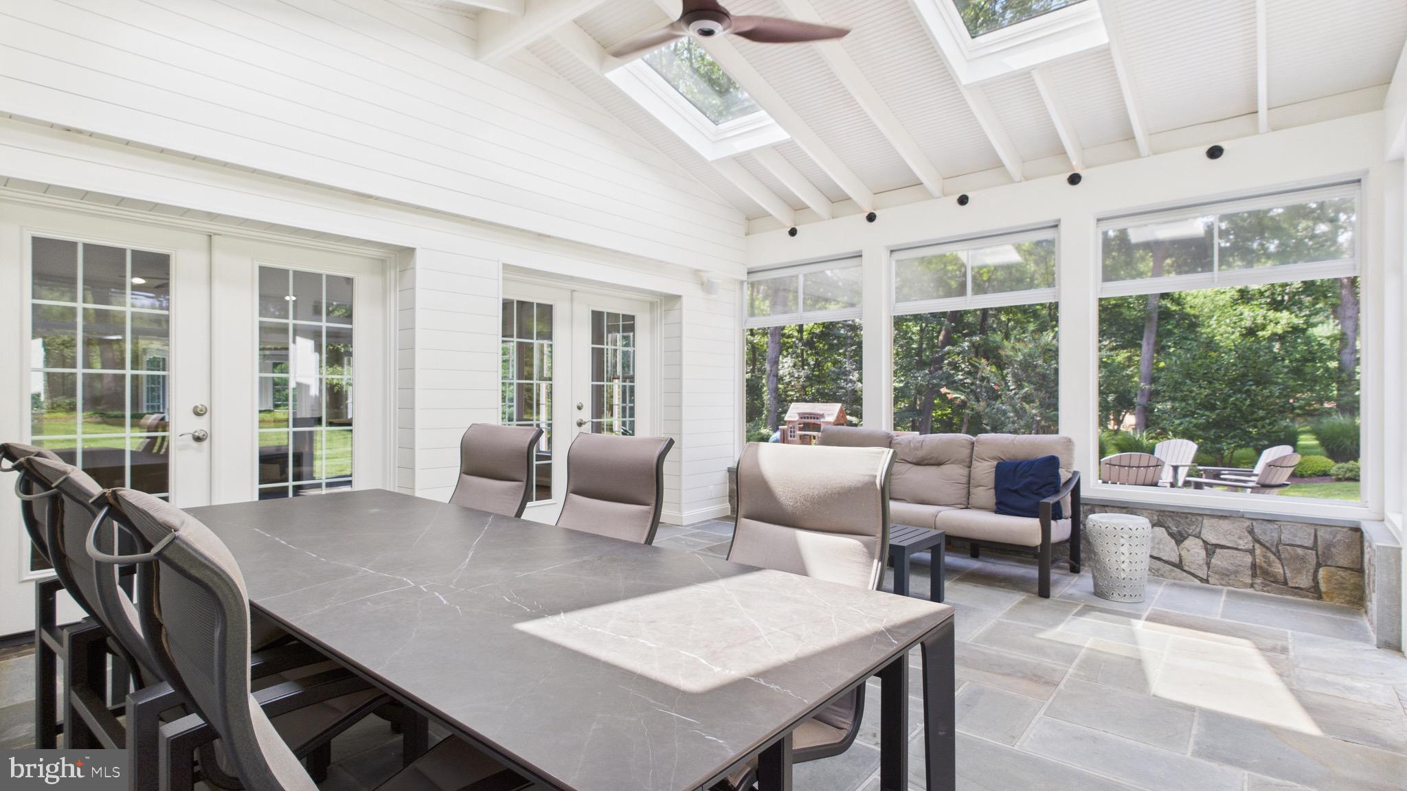 WAPLES MILL ESTATES - Residential