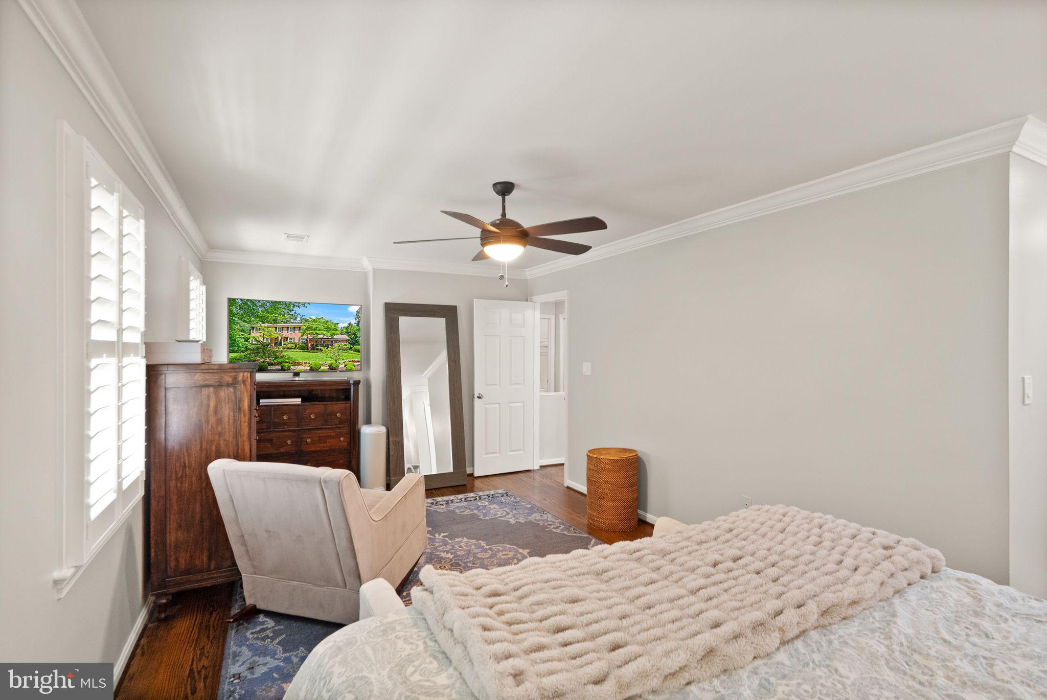 WAPLES MILL ESTATES - Residential