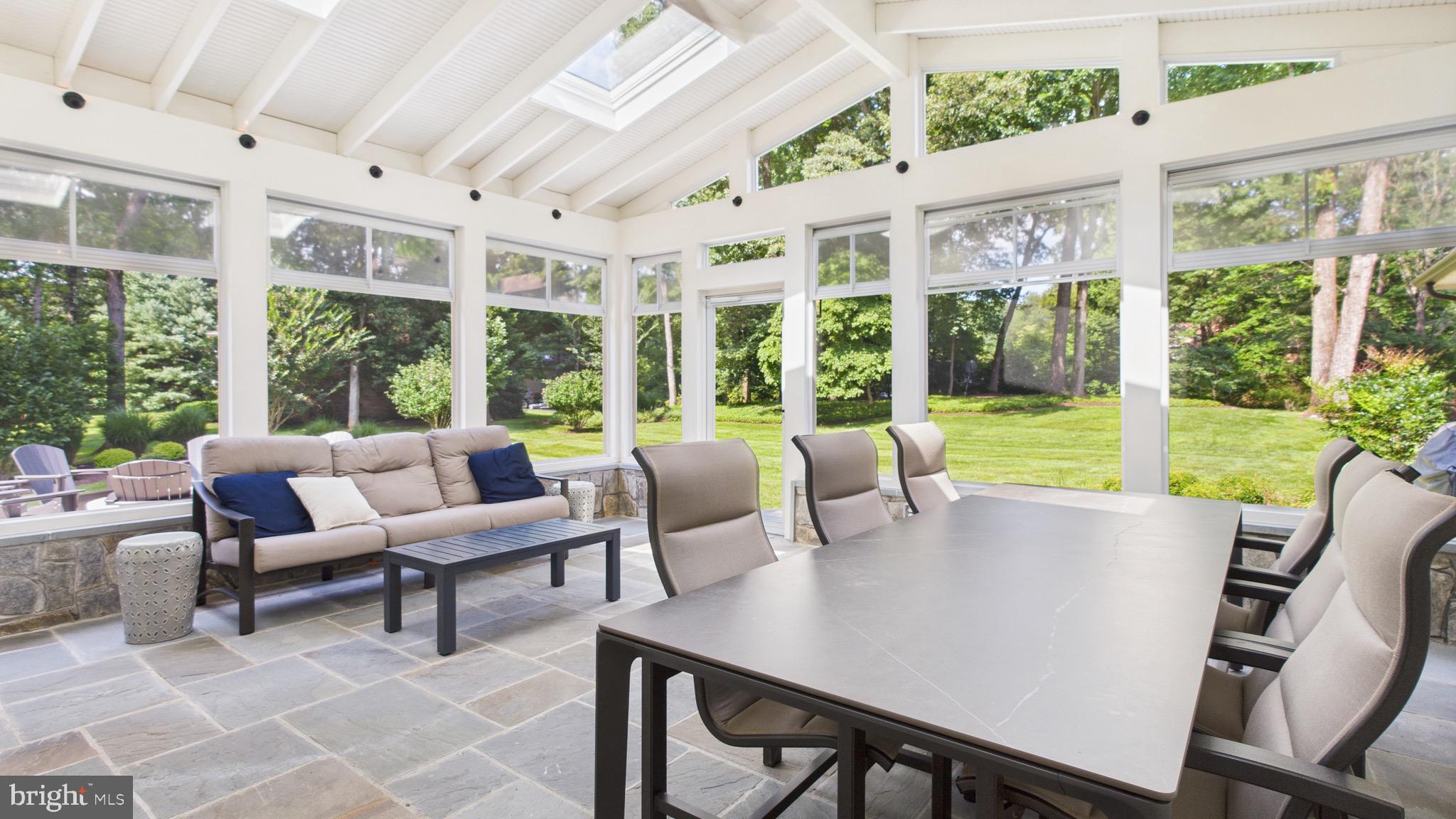 WAPLES MILL ESTATES - Residential