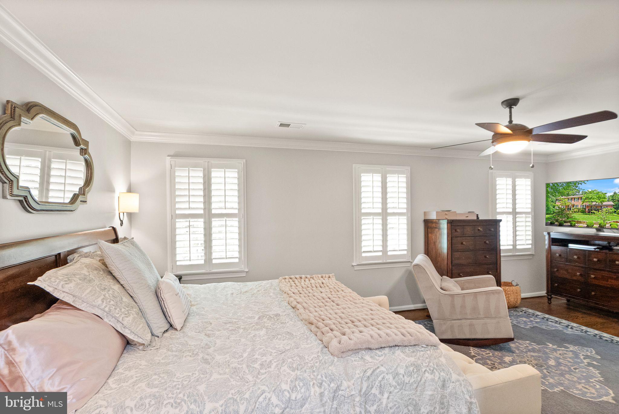 WAPLES MILL ESTATES - Residential