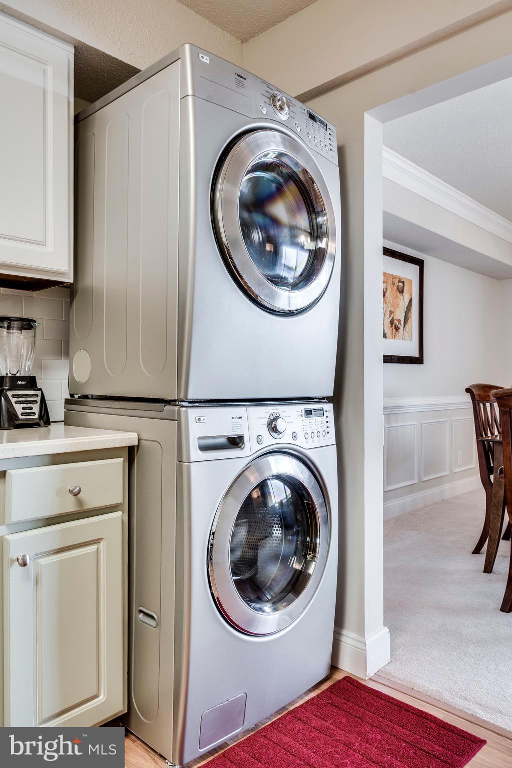 SKYLINE HOUSE - Residential