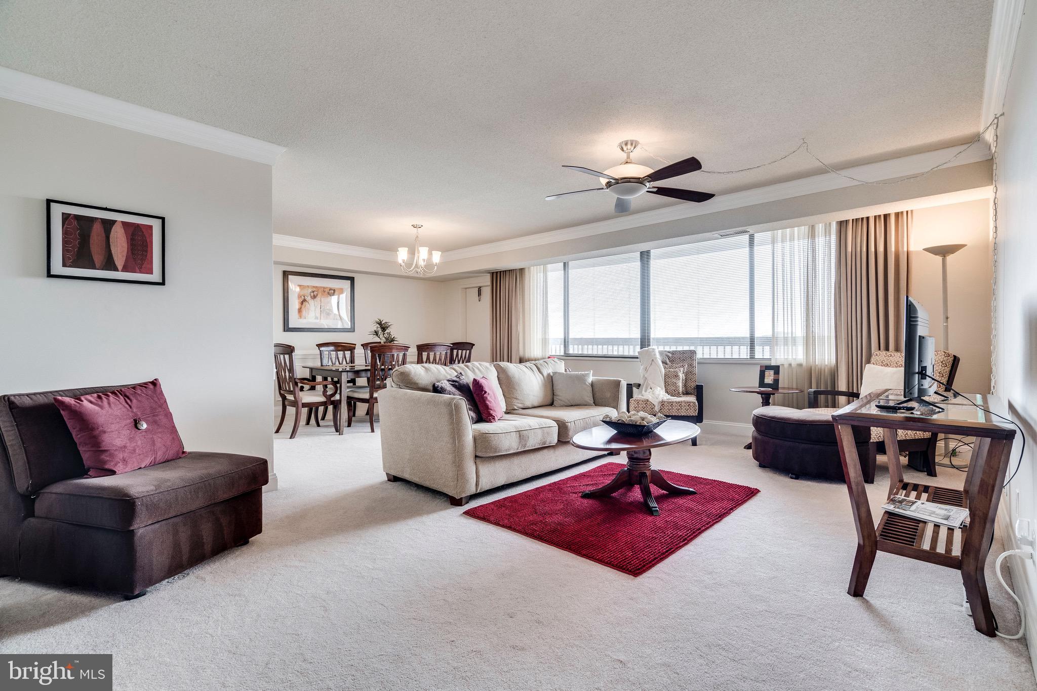 SKYLINE HOUSE - Residential