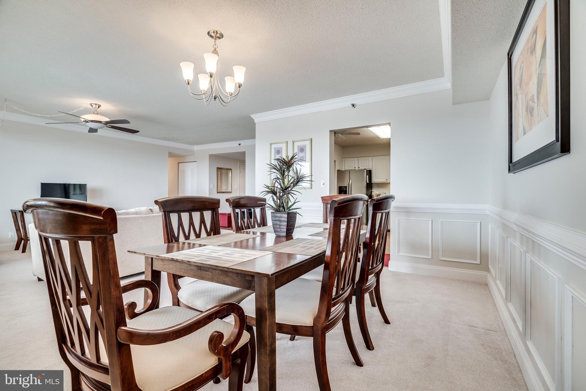 SKYLINE HOUSE - Residential