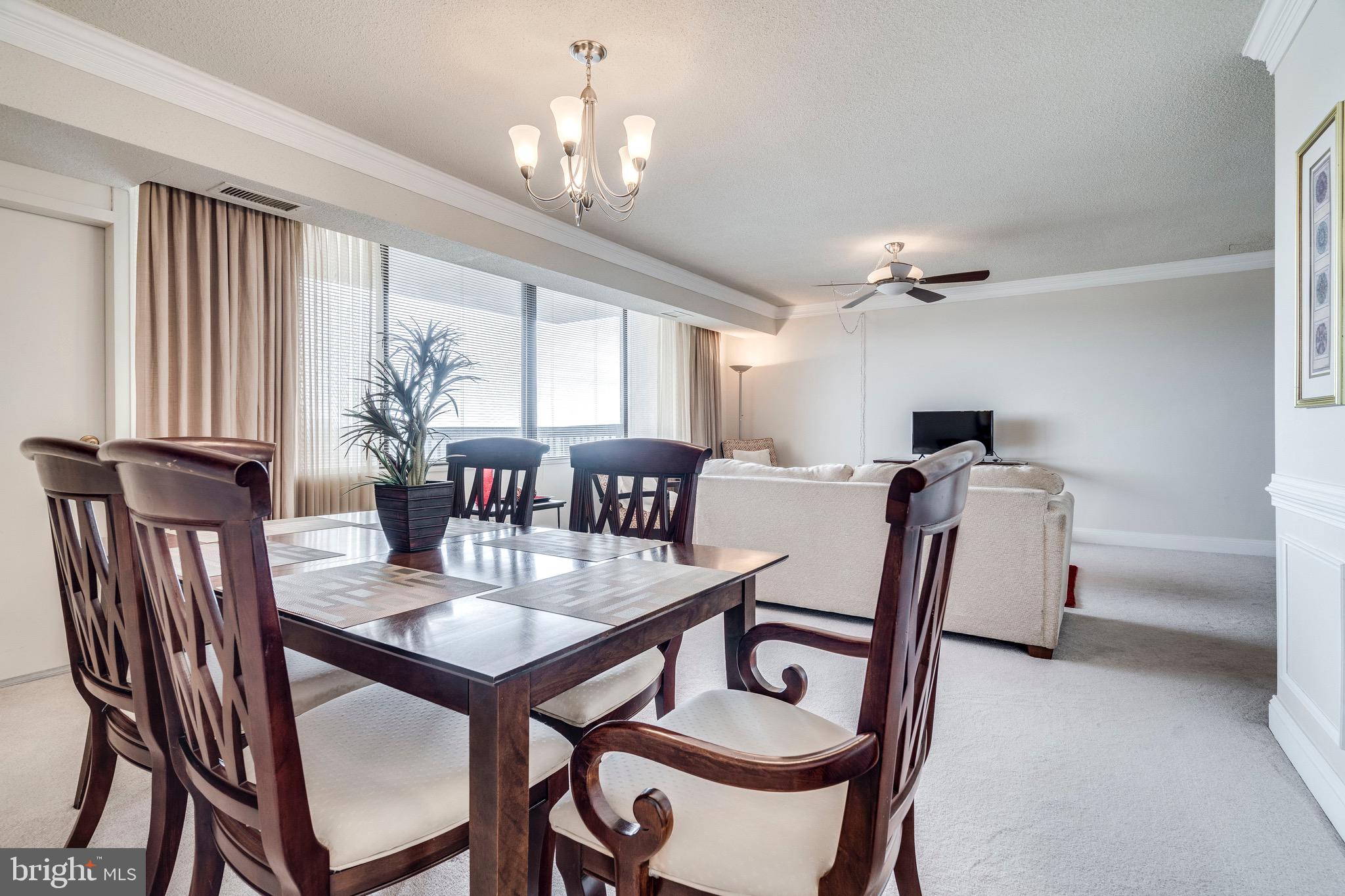 SKYLINE HOUSE - Residential