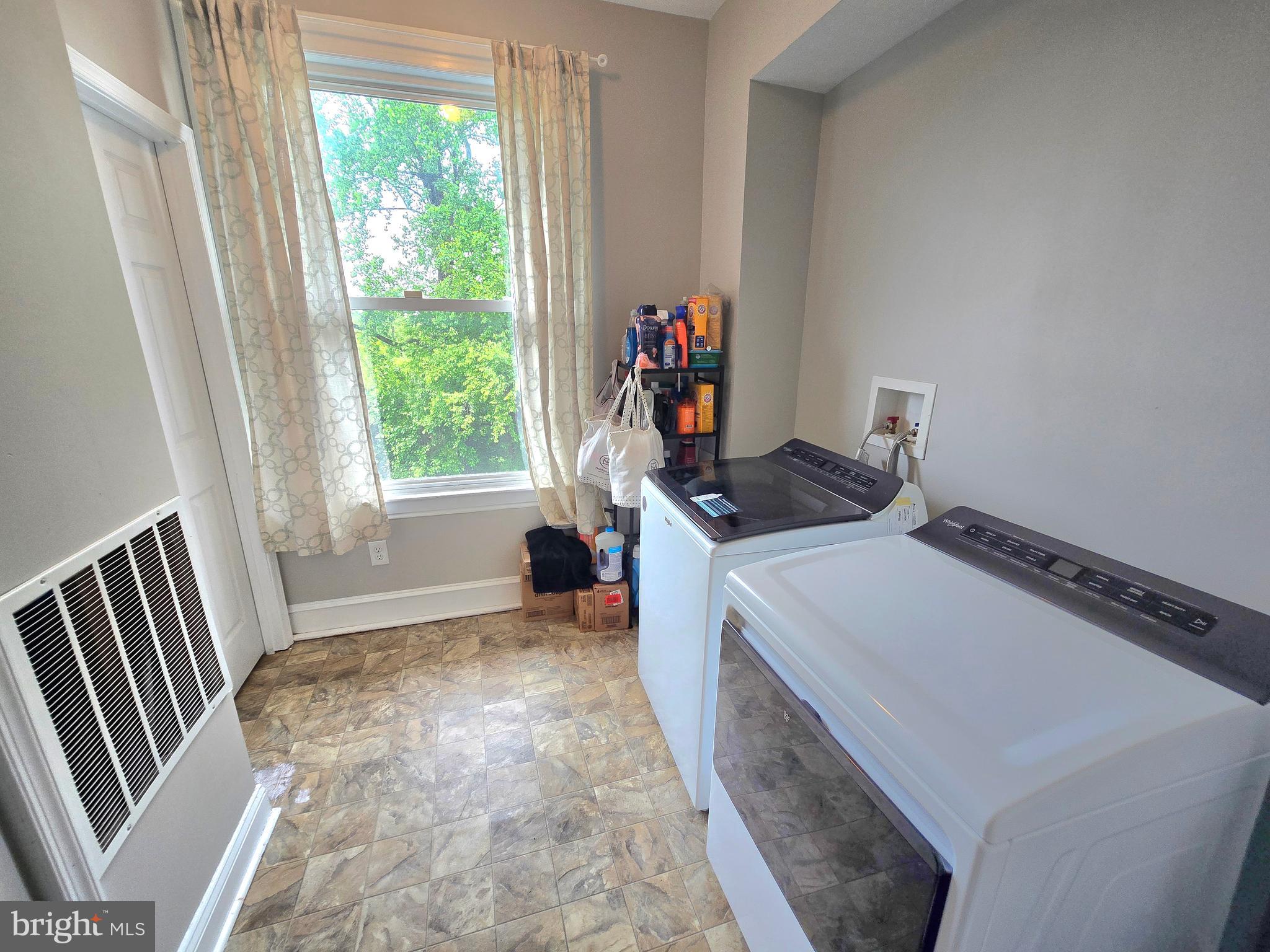 GWYNN OAK - Residential