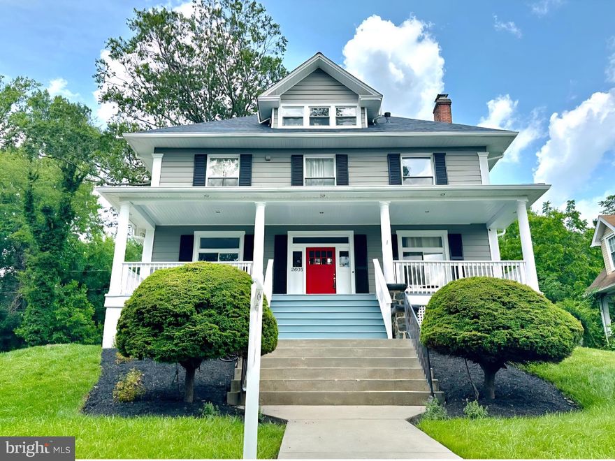 This is the one you have been looking for here close to Forest Park Golf course. A charming combination of old world charm and woodwork meets modern day renovations. This 3 story Victorian is stunning from the moment you land on the front porch. Large picture windows, sprawling staircase and open concept from both directions. Hardwood floors, fireplace, coffered box ceilings and crown moldings are what enhance the foyer and living room. To the left you enter the formal dining space with recessed lighting and a gourmet kitchen. Recently renovated with modern clean lines, subway backsplash, black appliances and led lighting. The sleek look of the black flooring and countertops really make it pop. Up to the second floor where you will find a landing and reading area under a dollhouse window. The dual stair cases lead to 3 generous bedrooms, with 5 panel solid doors and over head lighting. The hall bath is a combination of tile,  mosaic tile and a glass & tile shower/ tub combo. On this floor you will also find a full laundry room with lots of space and a home office. Now up to the bonus floor which Is now the primary suite. The large bedroom offers a sitting area with recessed lighting. The beautiful bathroom offers jetted tub, glass tile shower that has full size windows, and dual vanities. The tile work is enhanced by the crystal chandeliers. The double doors to the side lead to a massive walk in closet. Outside is a large stone and paver patio with a generous lush green backyard. The concrete driveway offers parking for 4 cars and stops at the gate for the backyard for ease of bringing in groceries.