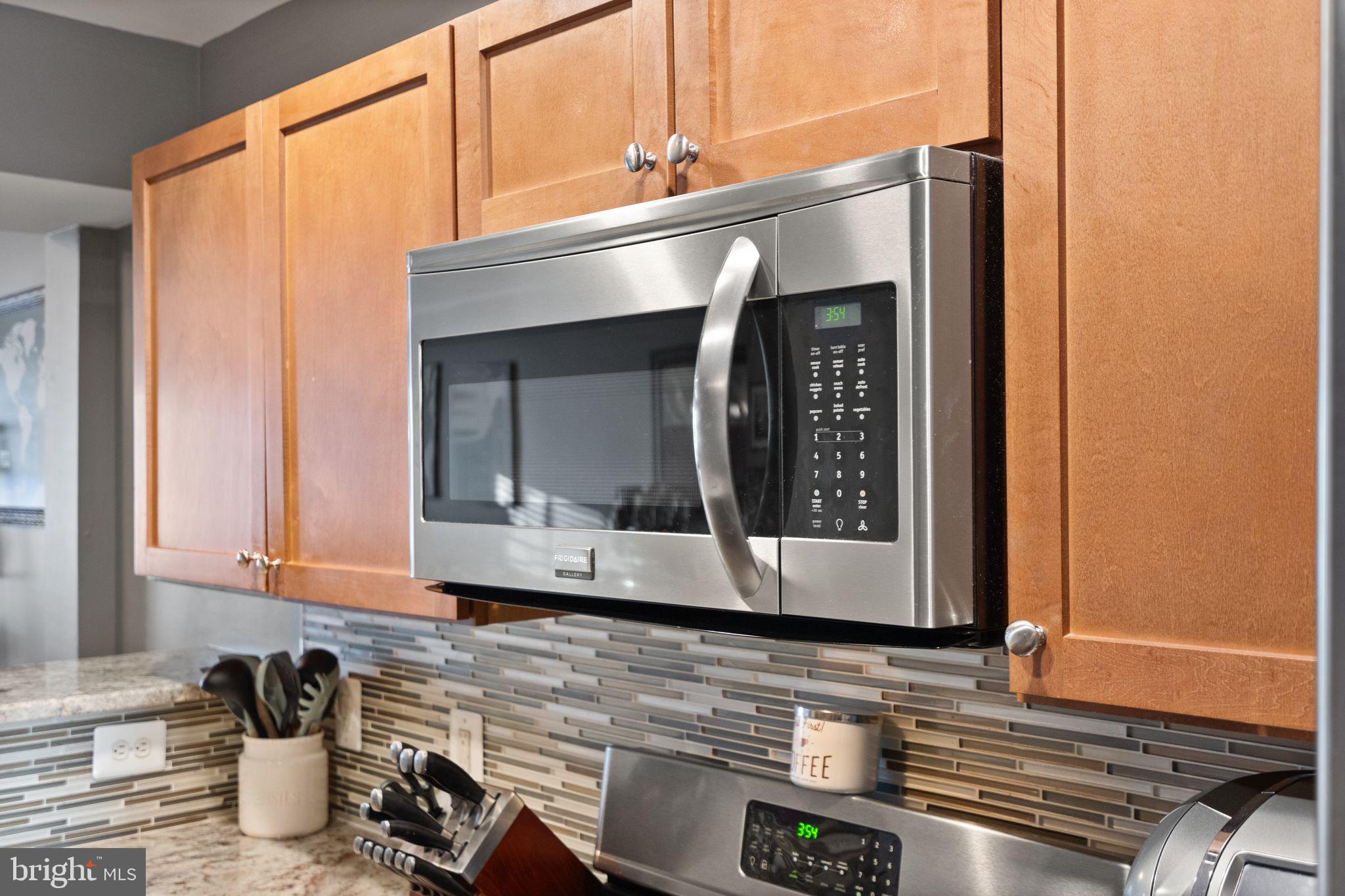 PARKSIDE AT ALEXANDRIA - Residential