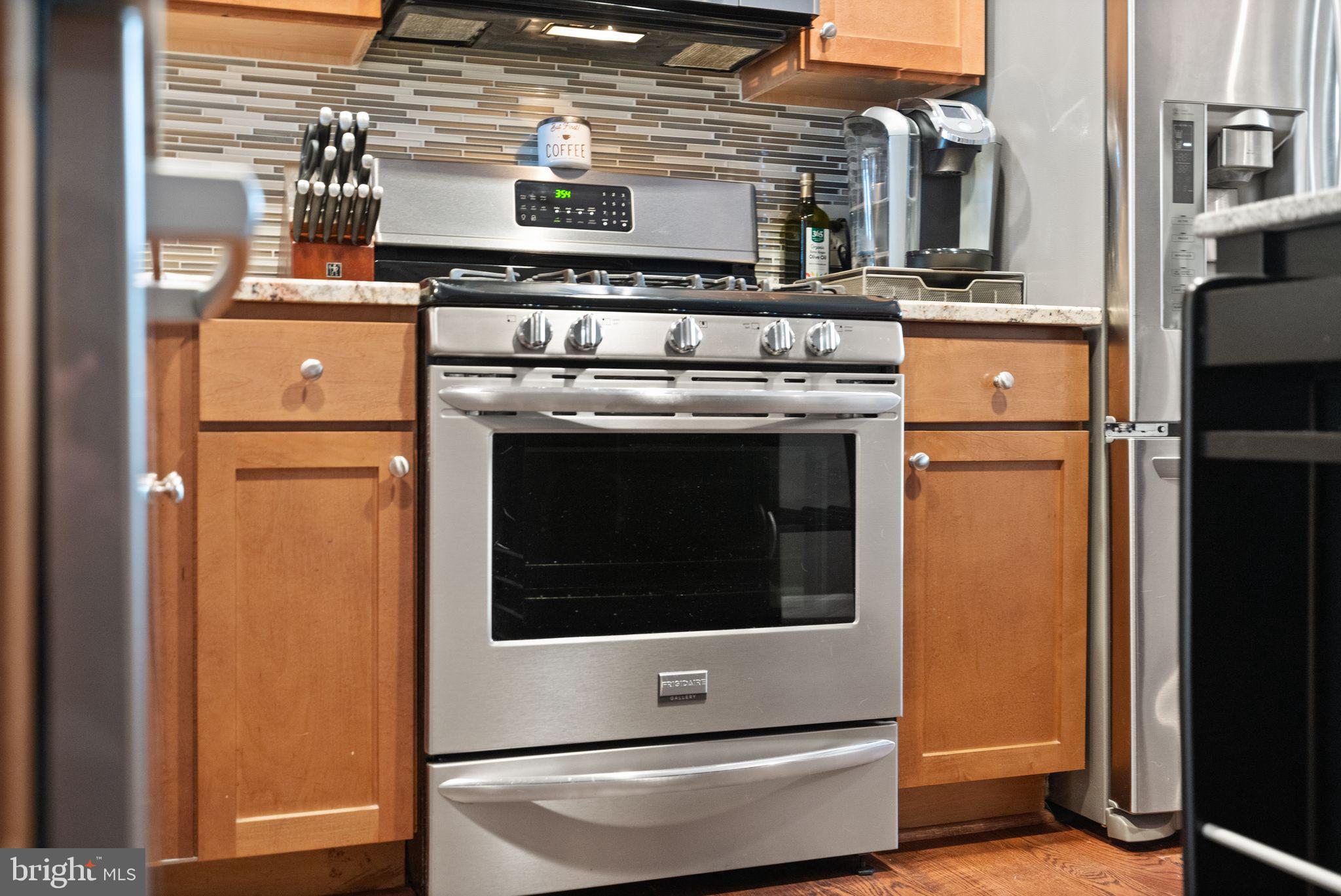 PARKSIDE AT ALEXANDRIA - Residential