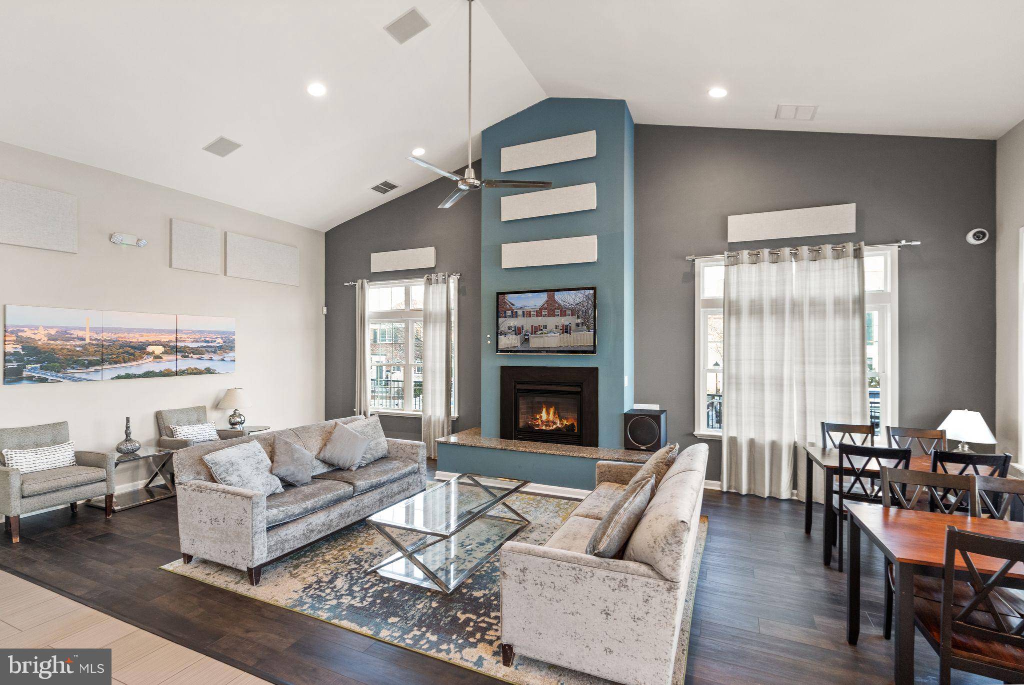 PARKSIDE AT ALEXANDRIA - Residential